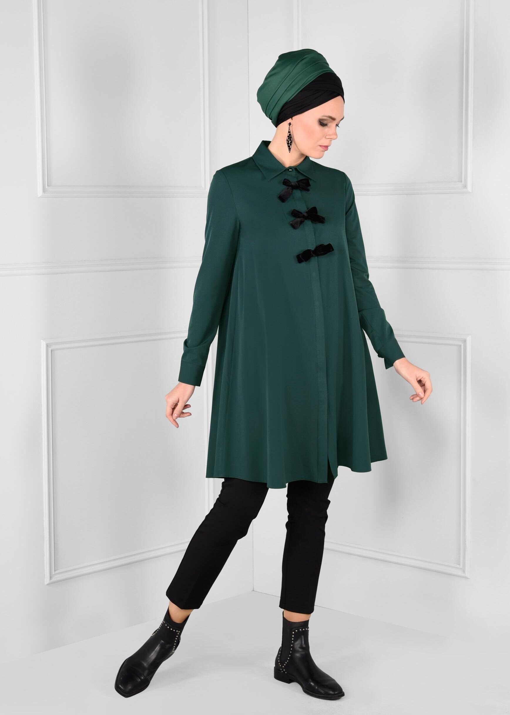 Tesettür giyim YEŞİL FİYONK DETAYLI GENİŞ KESİM TUNİK 4681