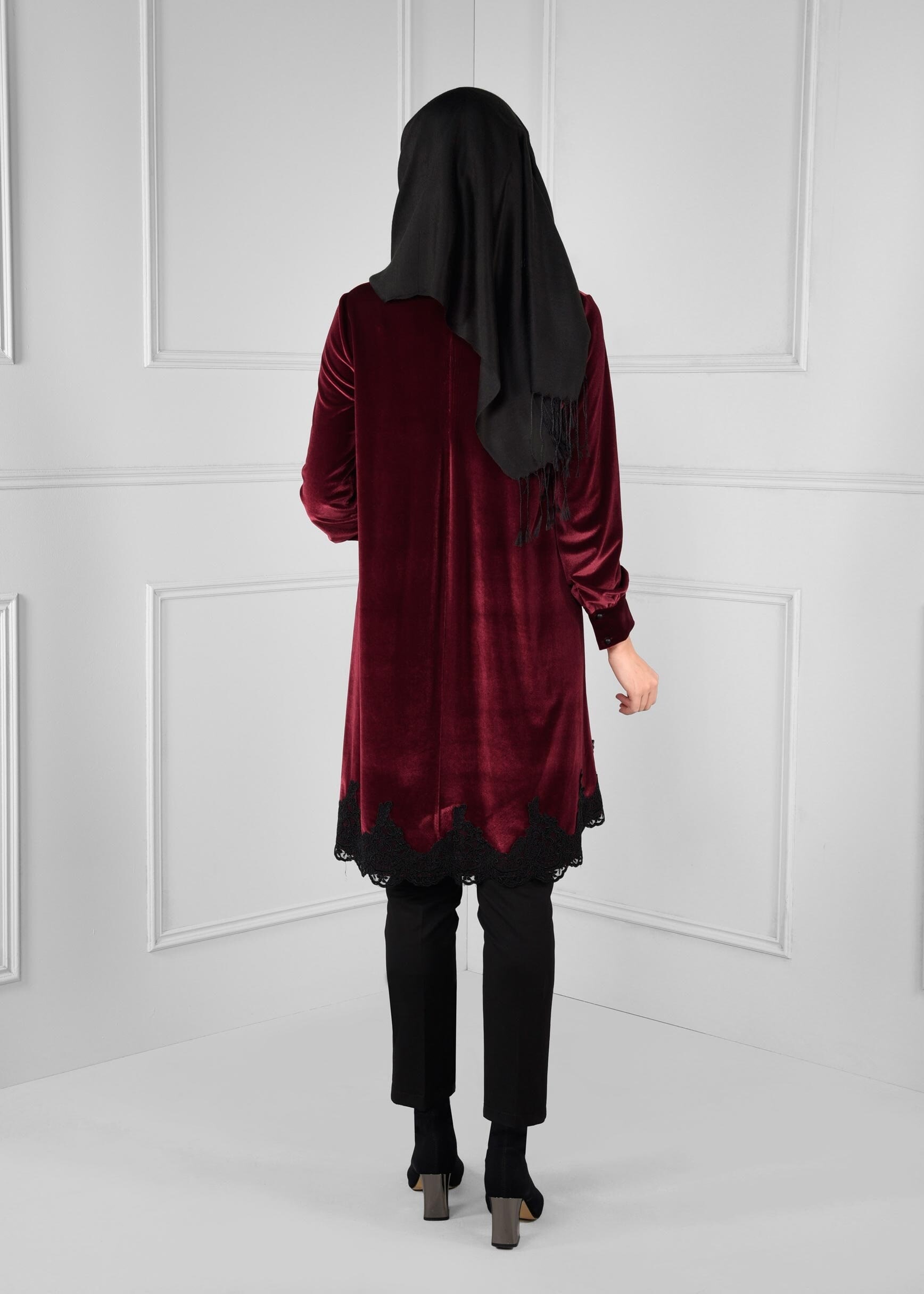 Tesettür giyim BORDO DANTELLİ SALAŞ KADİFE TUNİK 4731 