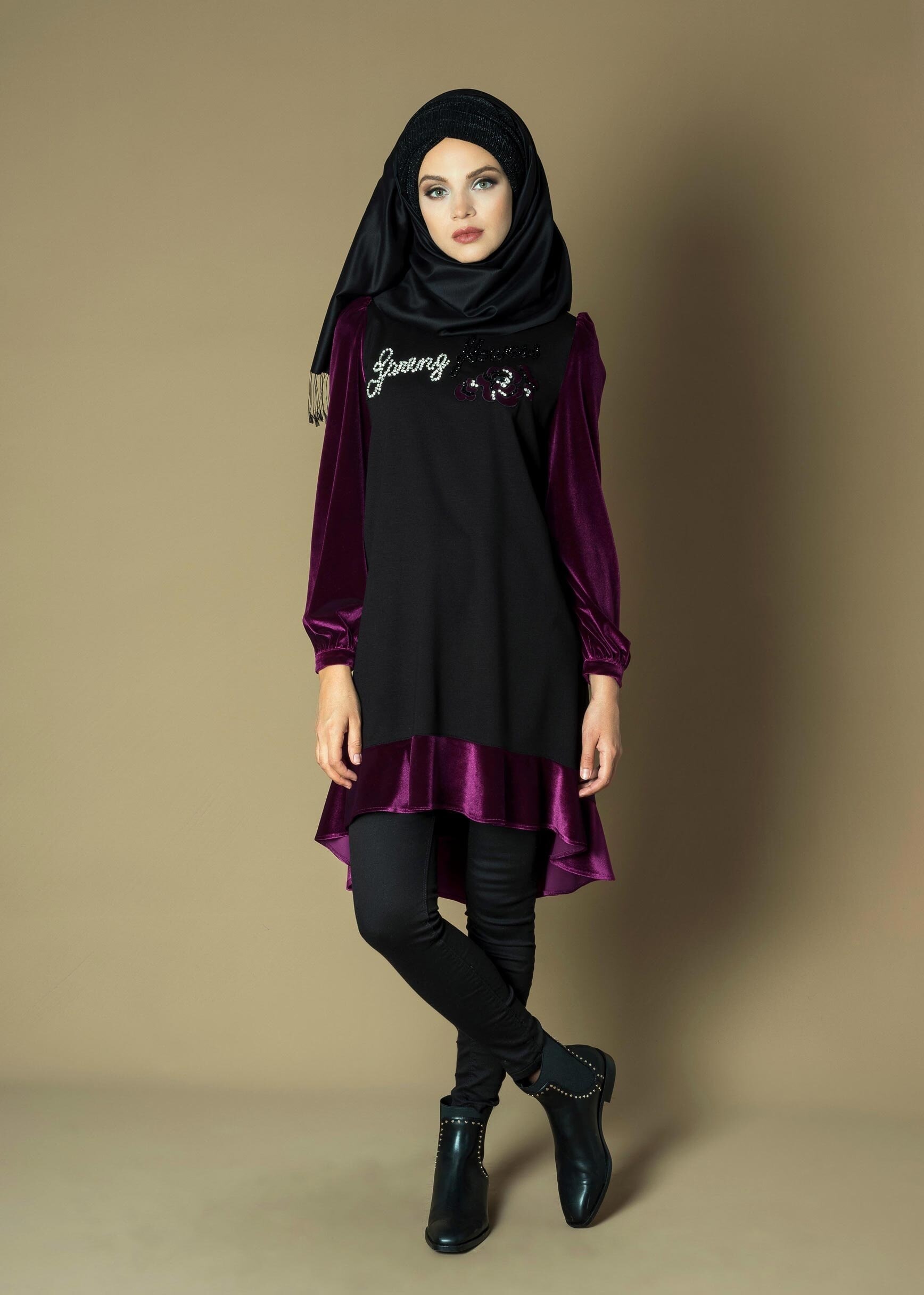 Tesettür giyim SİYAH BONCUK İŞLEMELİ ÇİFT RENK ASİMETRİK KESİM TUNİK 4732