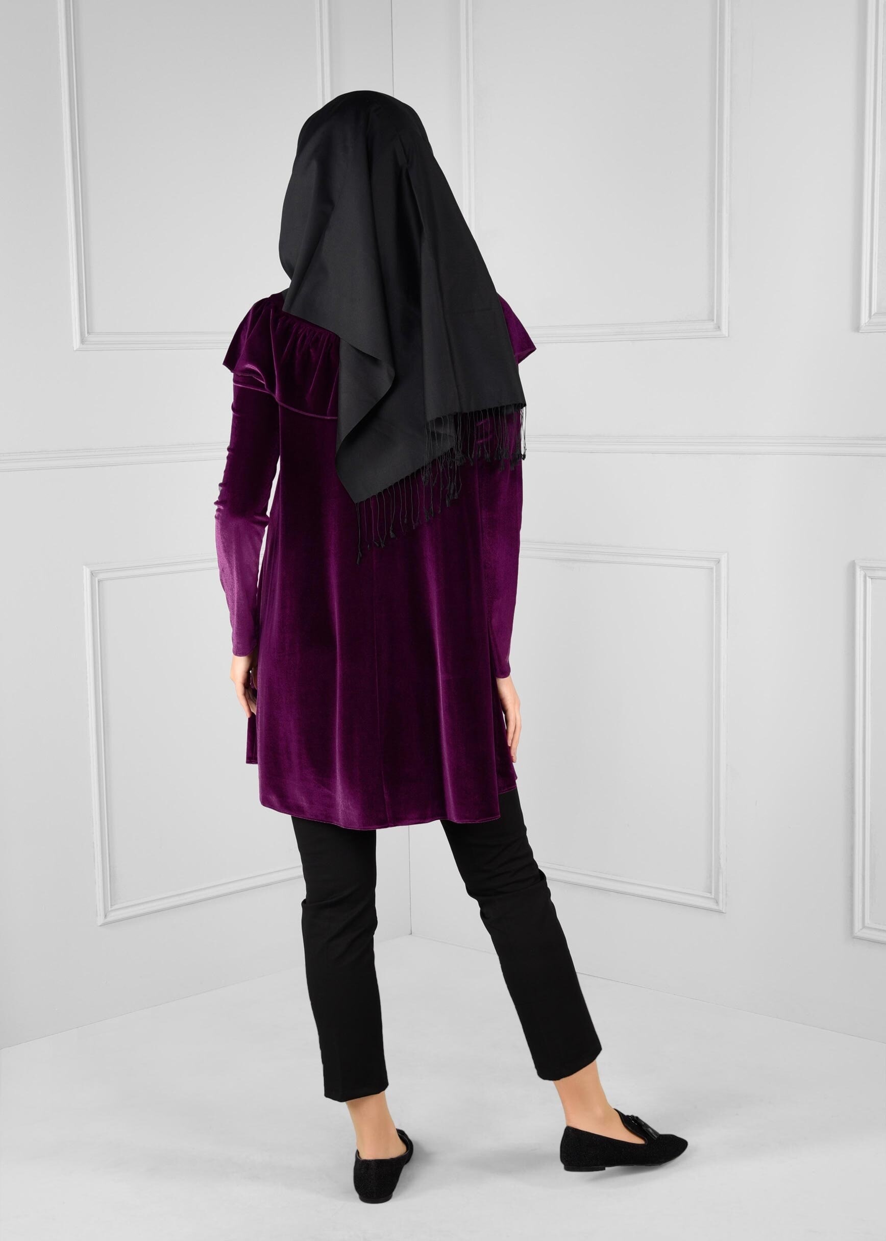 Tesettür giyim MOR ÇİÇEK VOLAN DETAYLI KADİFE TUNİK 4734 