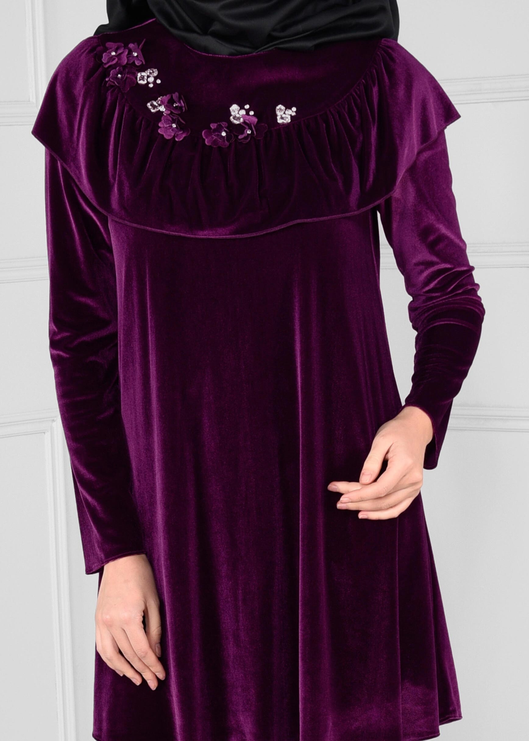 Tesettür giyim MOR ÇİÇEK VOLAN DETAYLI KADİFE TUNİK 4734 