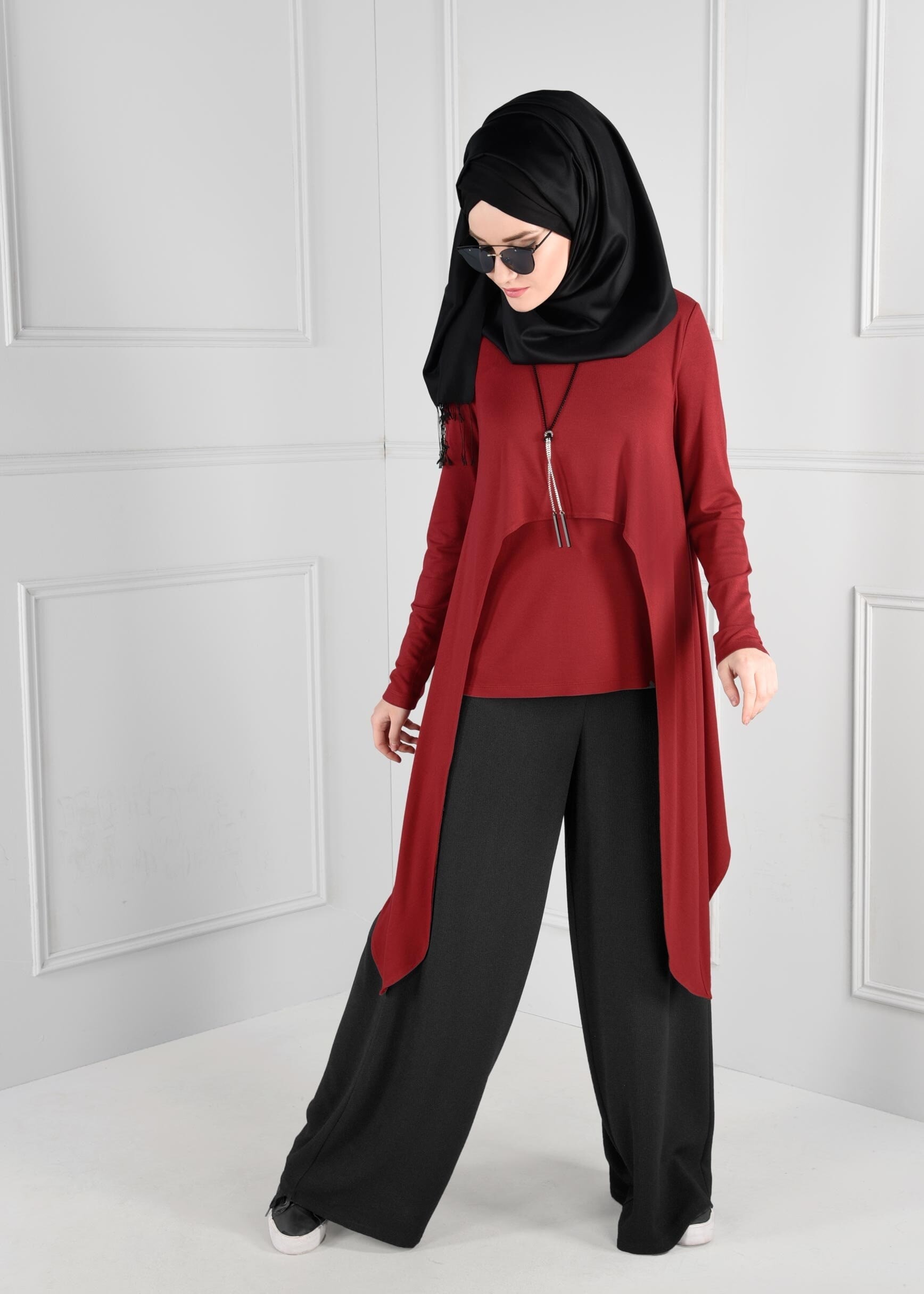 Tesettür giyim KIRMIZI ASİMETRİK KESİM TUNİK 4753