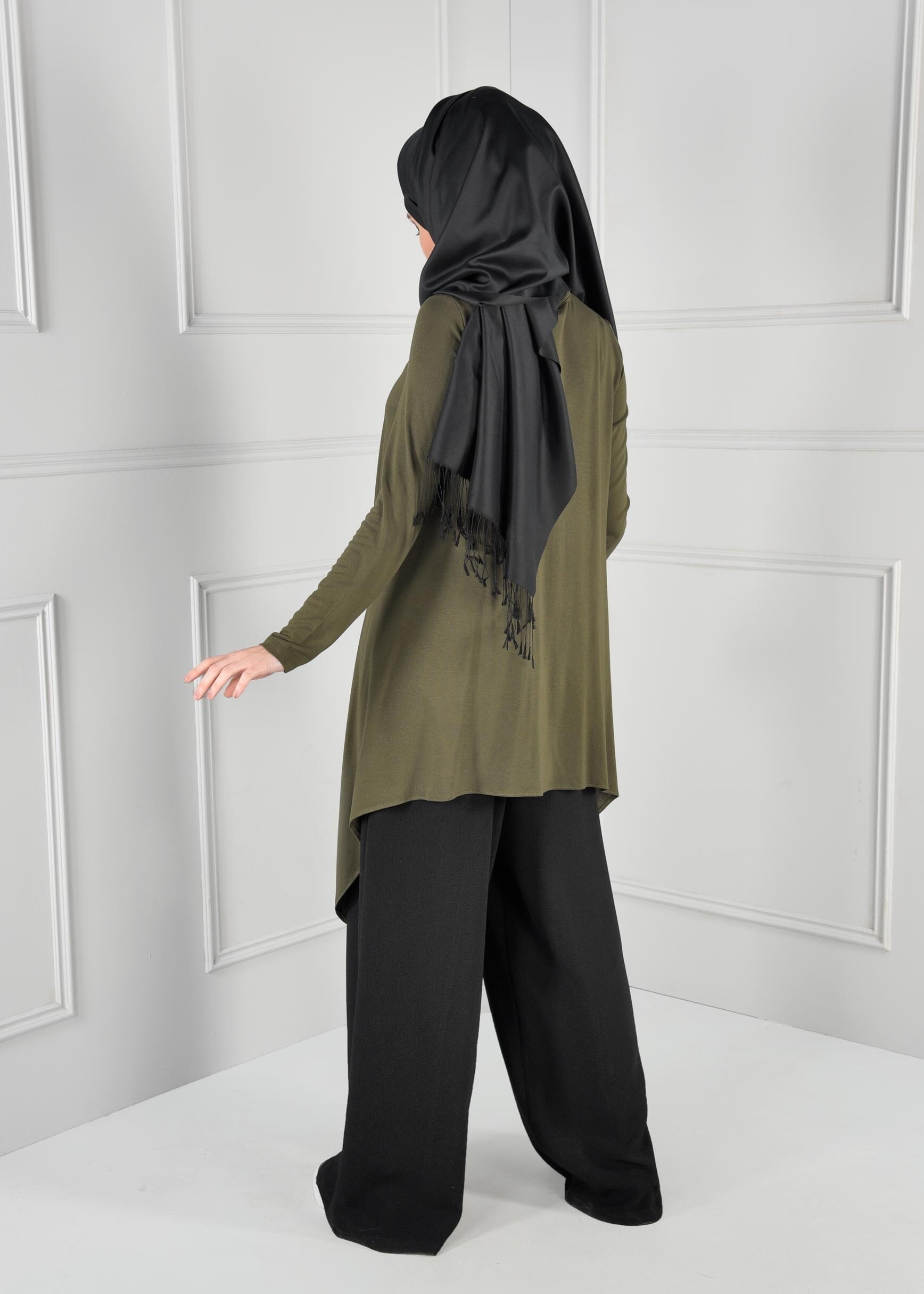 Tesettür giyim HAKİ ASİMETRİK KESİM TUNİK 4753