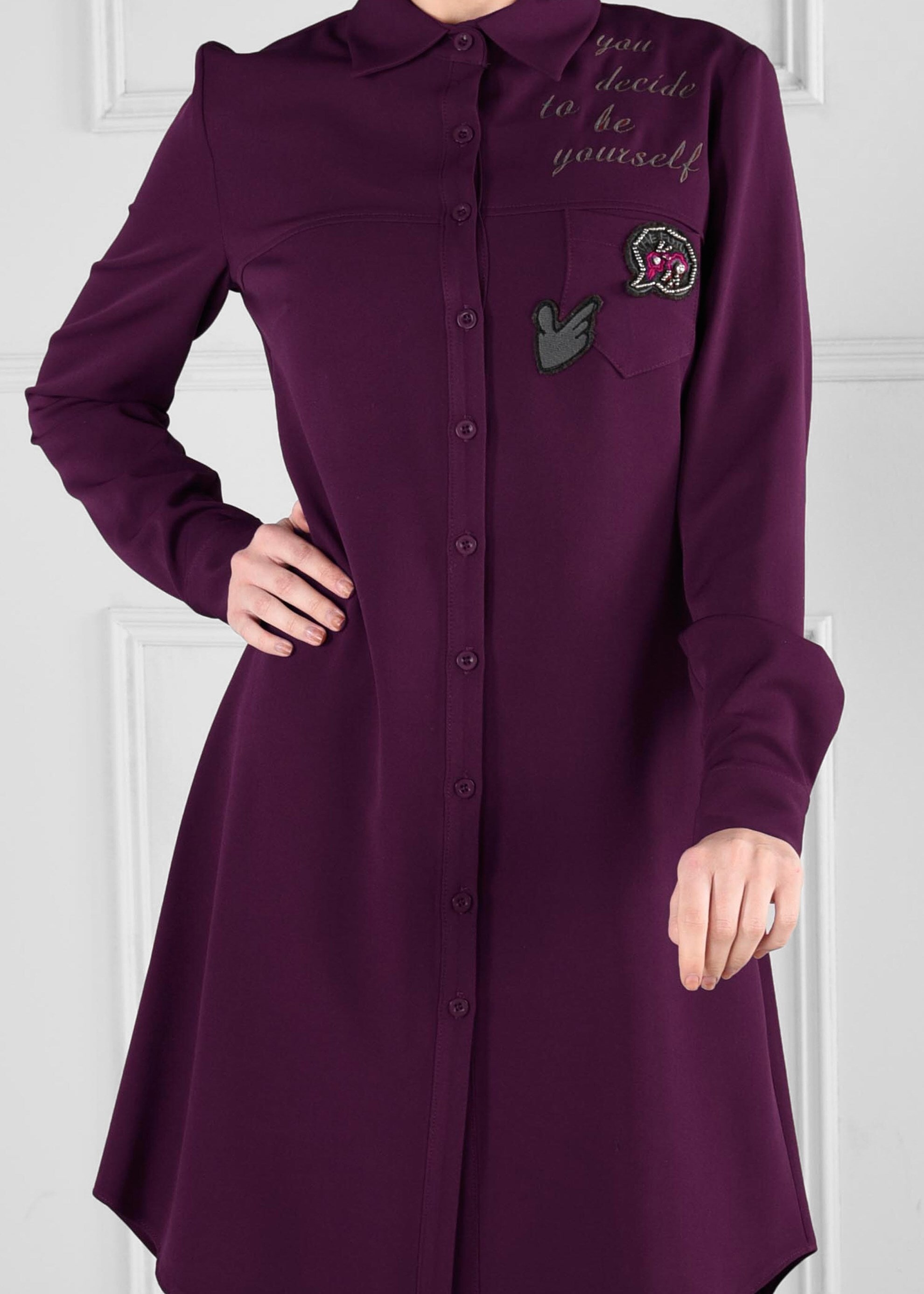 Tesettür giyim MOR BOYDAN DÜĞMELİ NAKIŞ DETAYLI TUNİK 4761