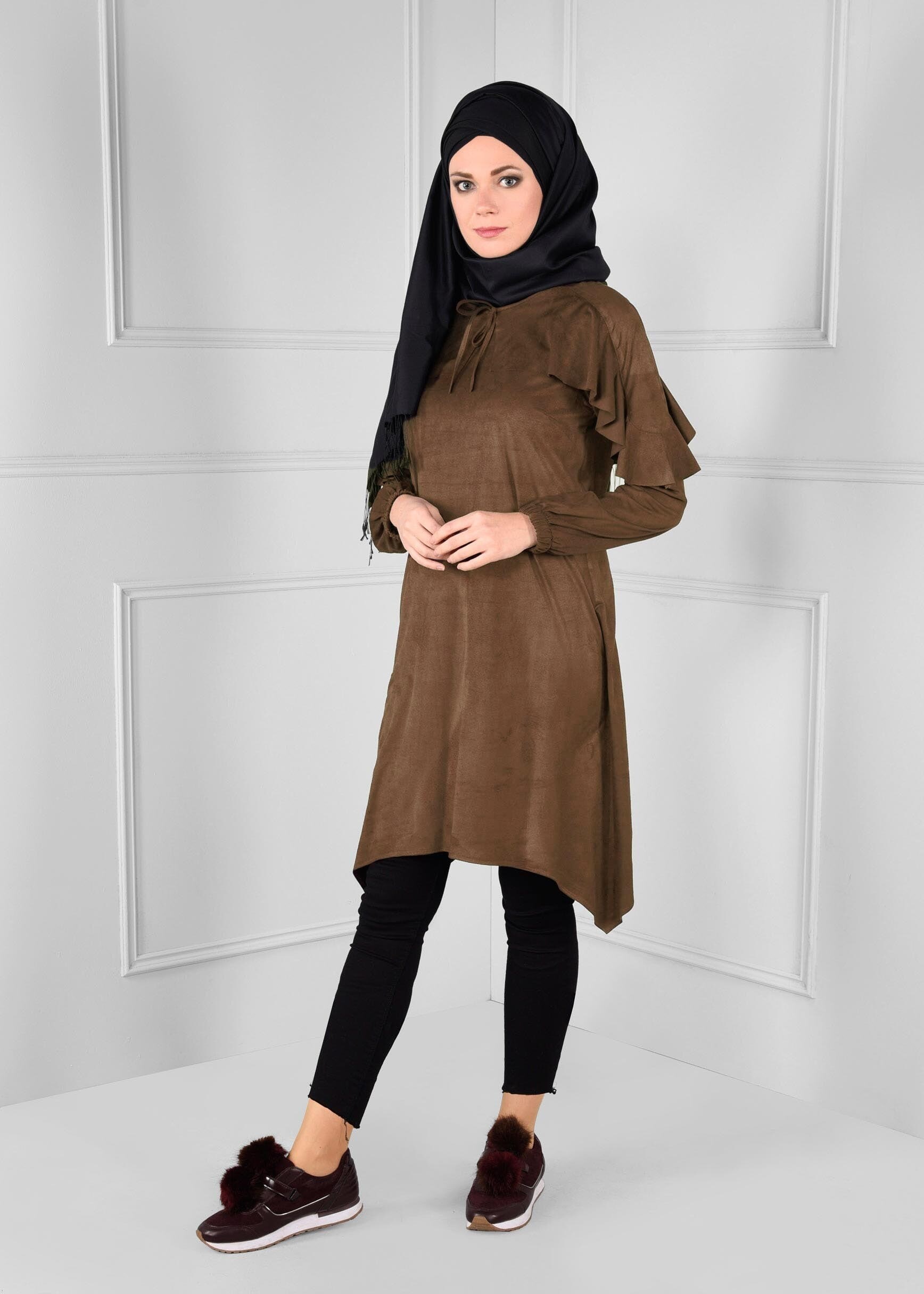 Tesettür giyim KAHVE MANŞETLERİ LASTİKLİ ASİMETRİK KESİM TUNİK 4763