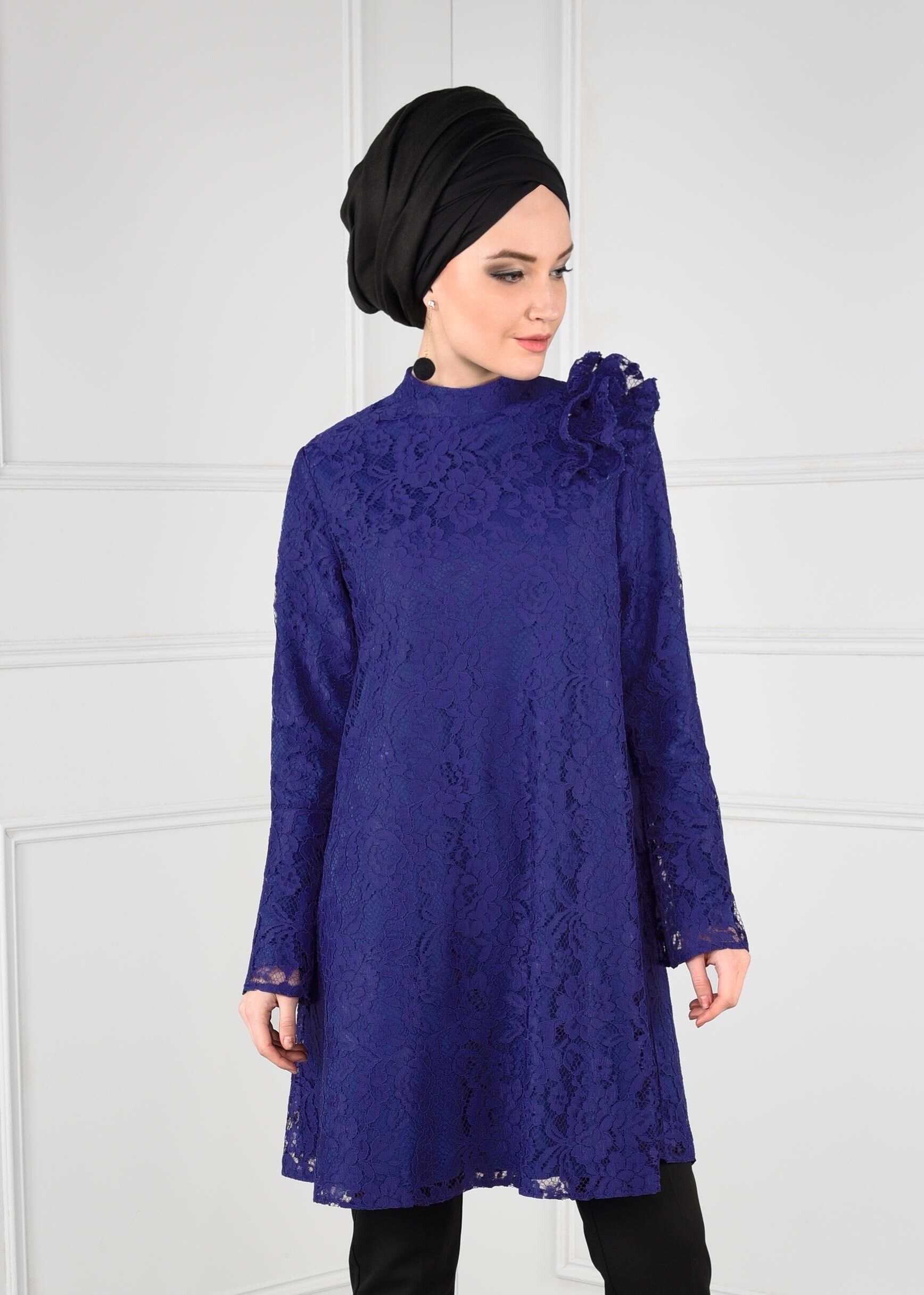 Tesettür giyim LACİVERT DANTELLİ TUNİK 4768