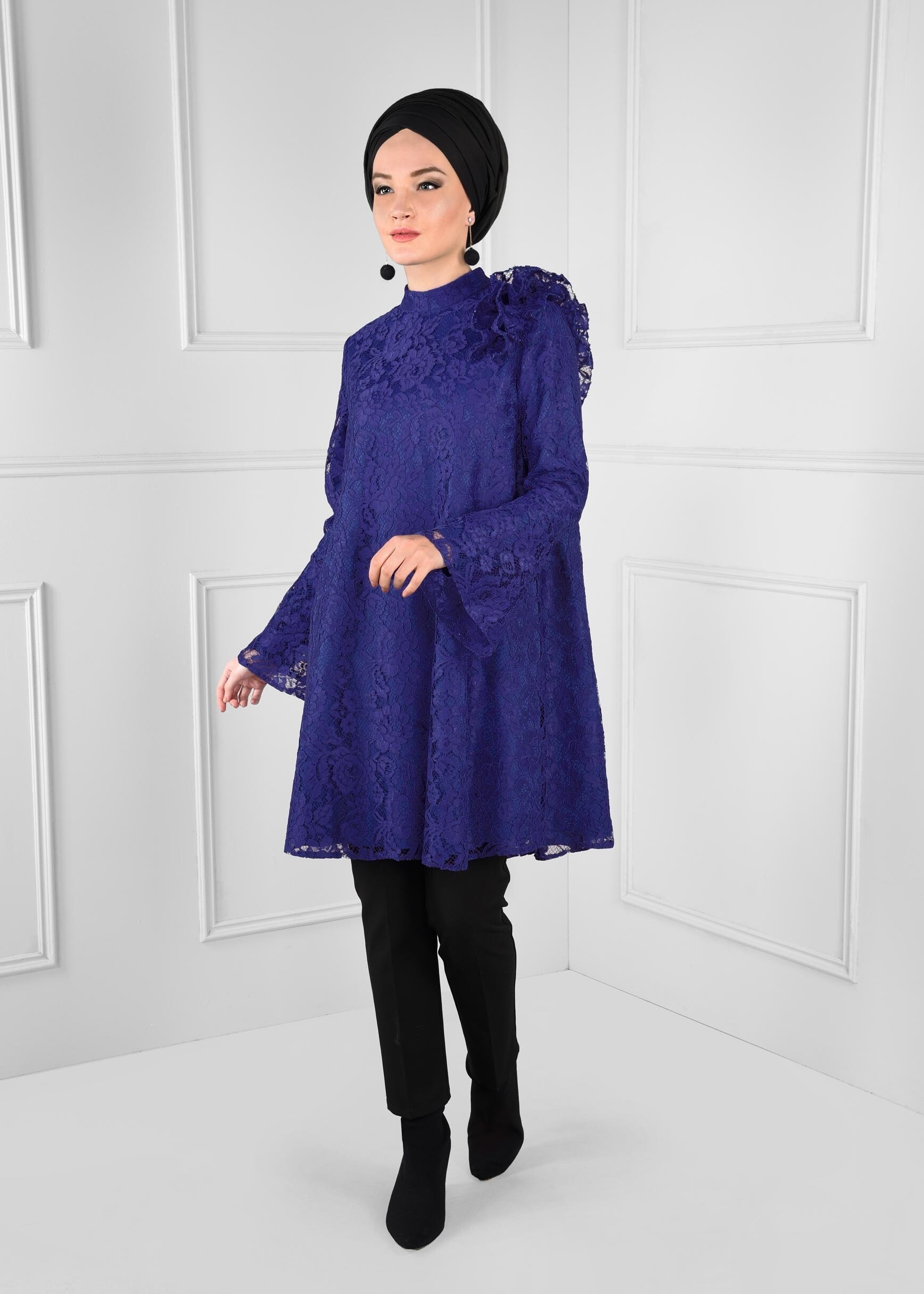 Tesettür giyim LACİVERT DANTELLİ TUNİK 4768