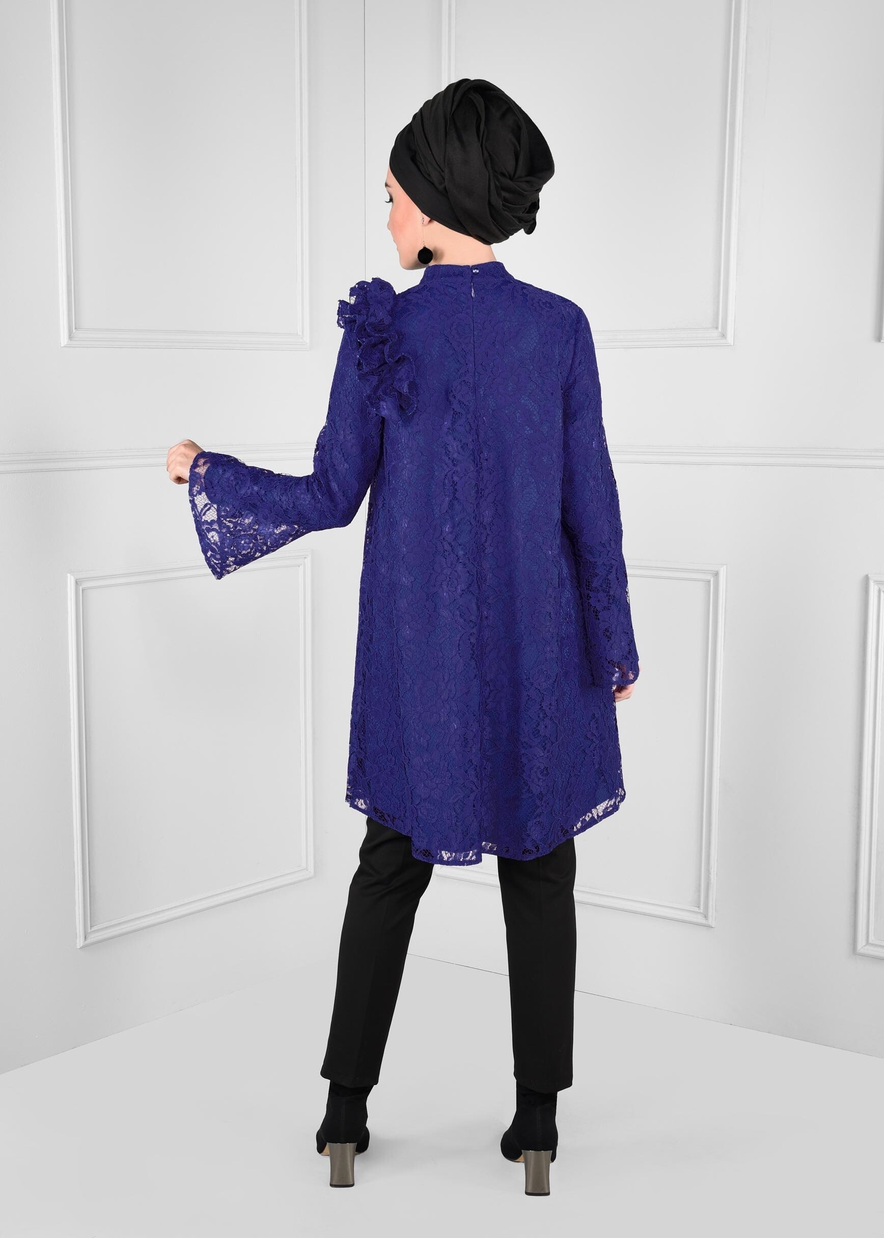 Tesettür giyim LACİVERT DANTELLİ TUNİK 4768