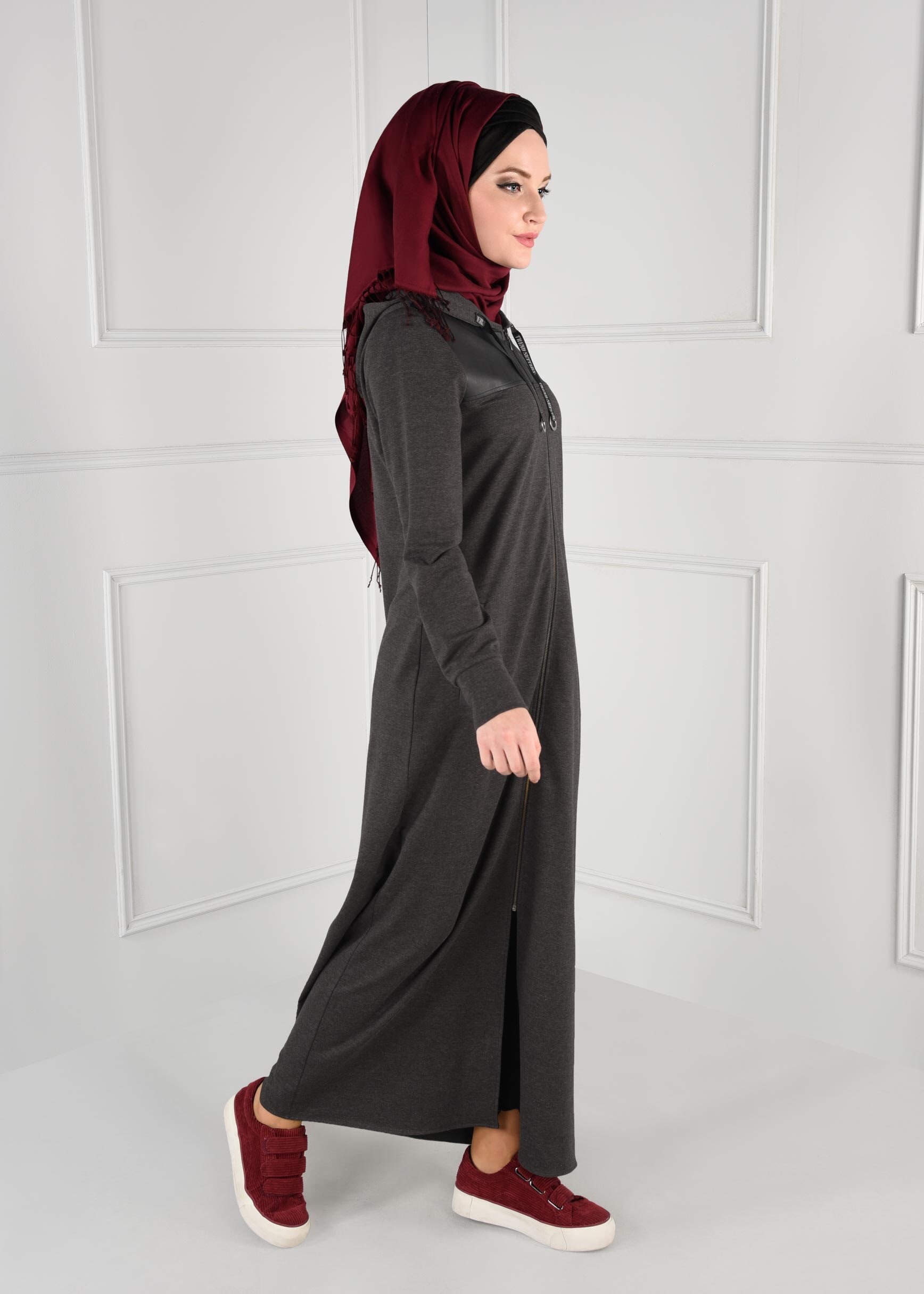 Tesettür giyim GRİ KAPÜŞONLU CEPLİ FERMUARLI EŞOFMAN TUNİK 4802