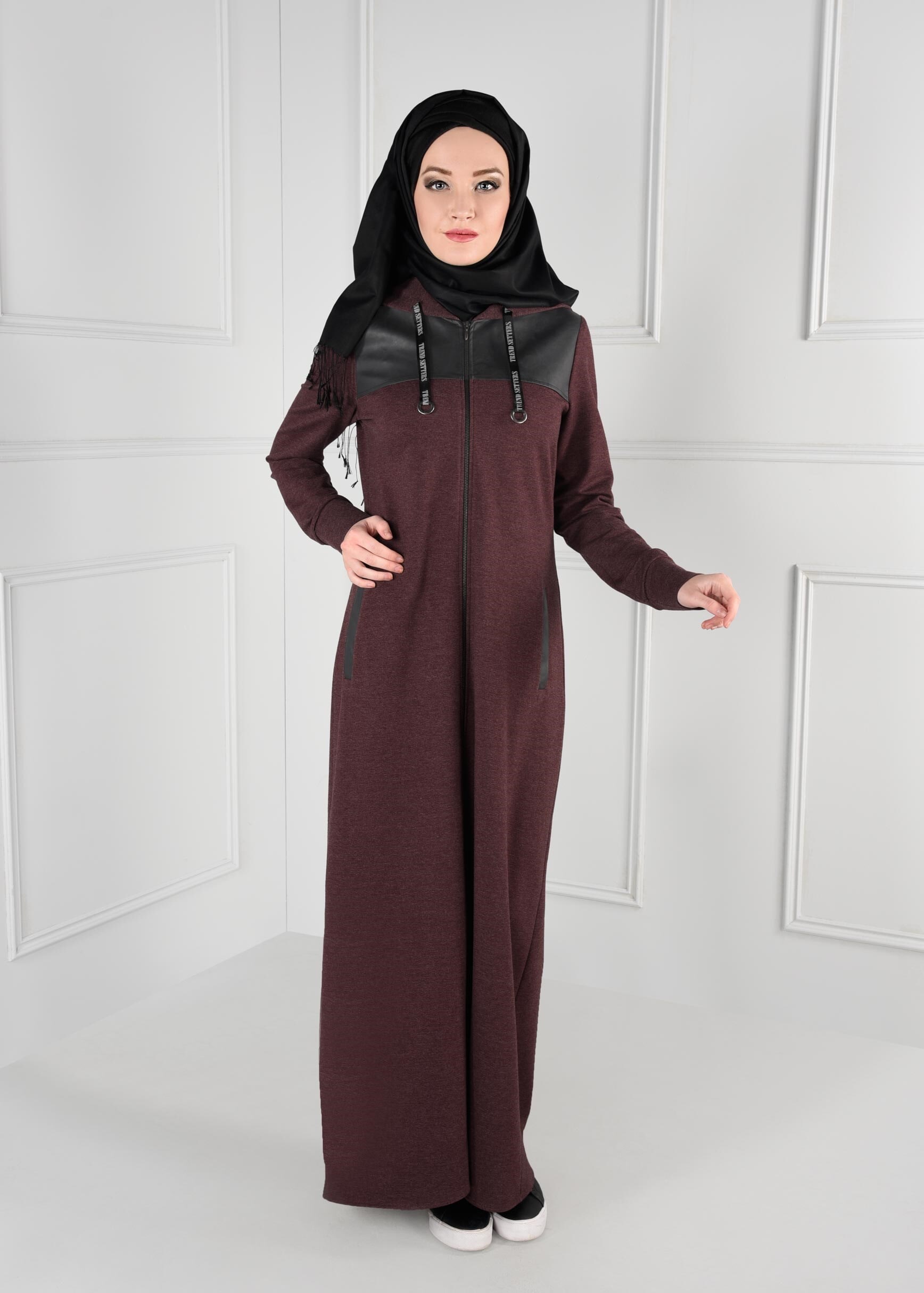 Tesettür giyim GRİ KAPÜŞONLU CEPLİ FERMUARLI EŞOFMAN TUNİK 4802