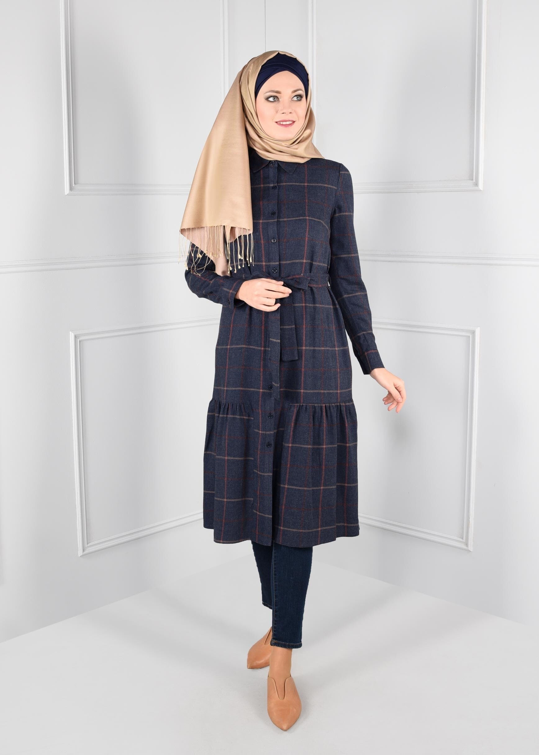 Tesettür giyim LACİVERT KARELİ KUŞAKLI TUNİK 4814