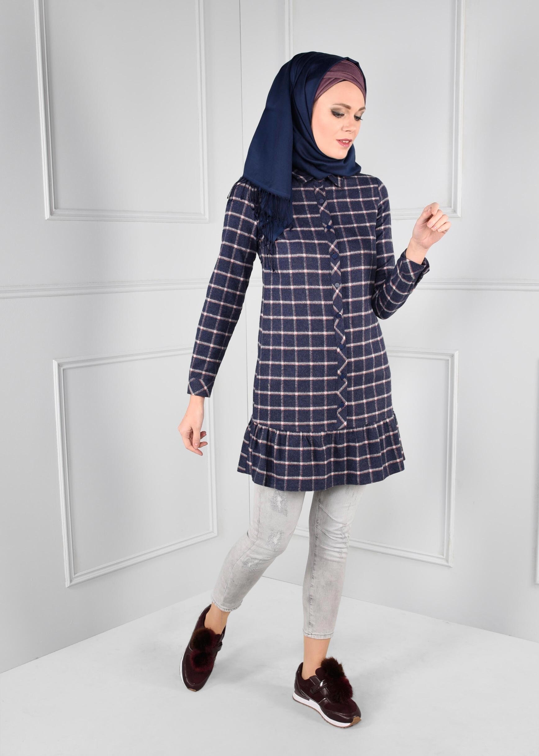 Tesettür giyim LACİVERT KARELİ DÜĞMELİ TUNİK 4818