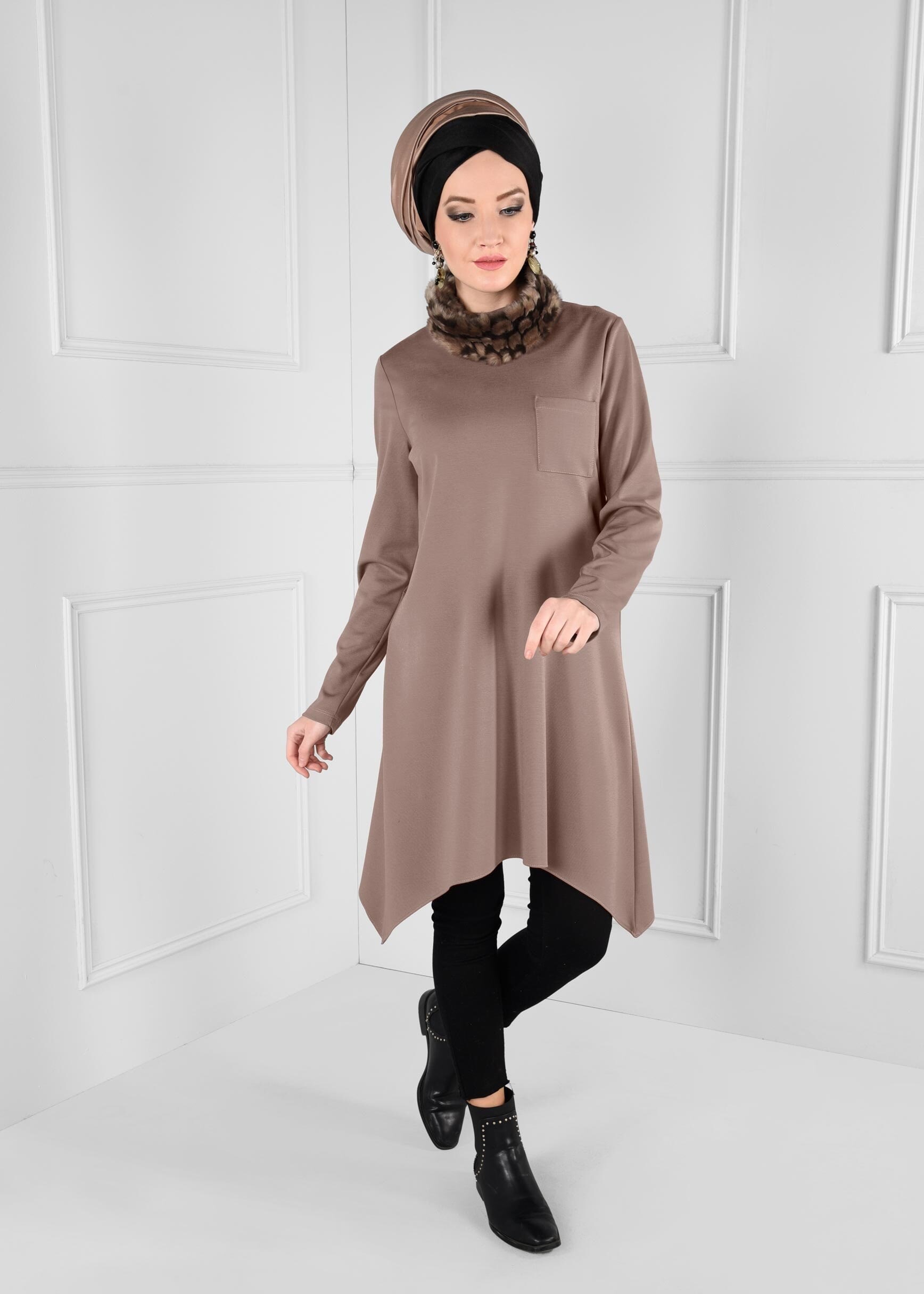 Tesettür giyim KAHVE YAKASI PELUŞLU ASİMETRİK TUNİK 4838