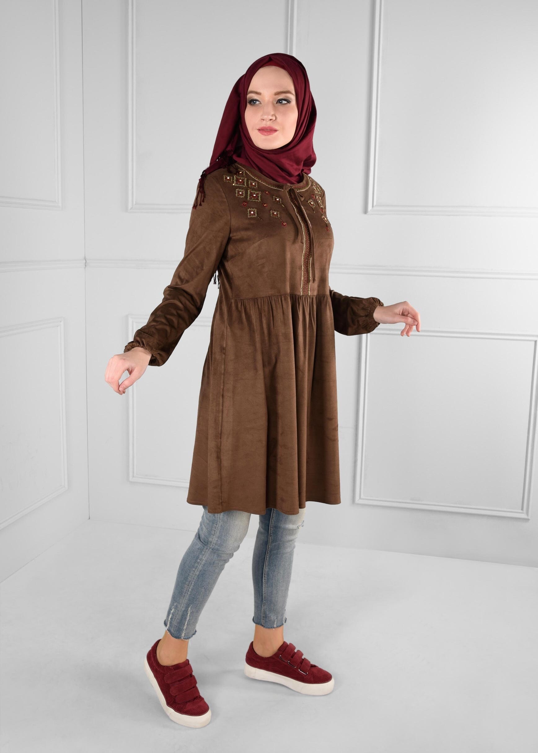 Tesettür giyim KAHVE NAKIŞ BONCUK İŞLEMELİ TUNİK 4841