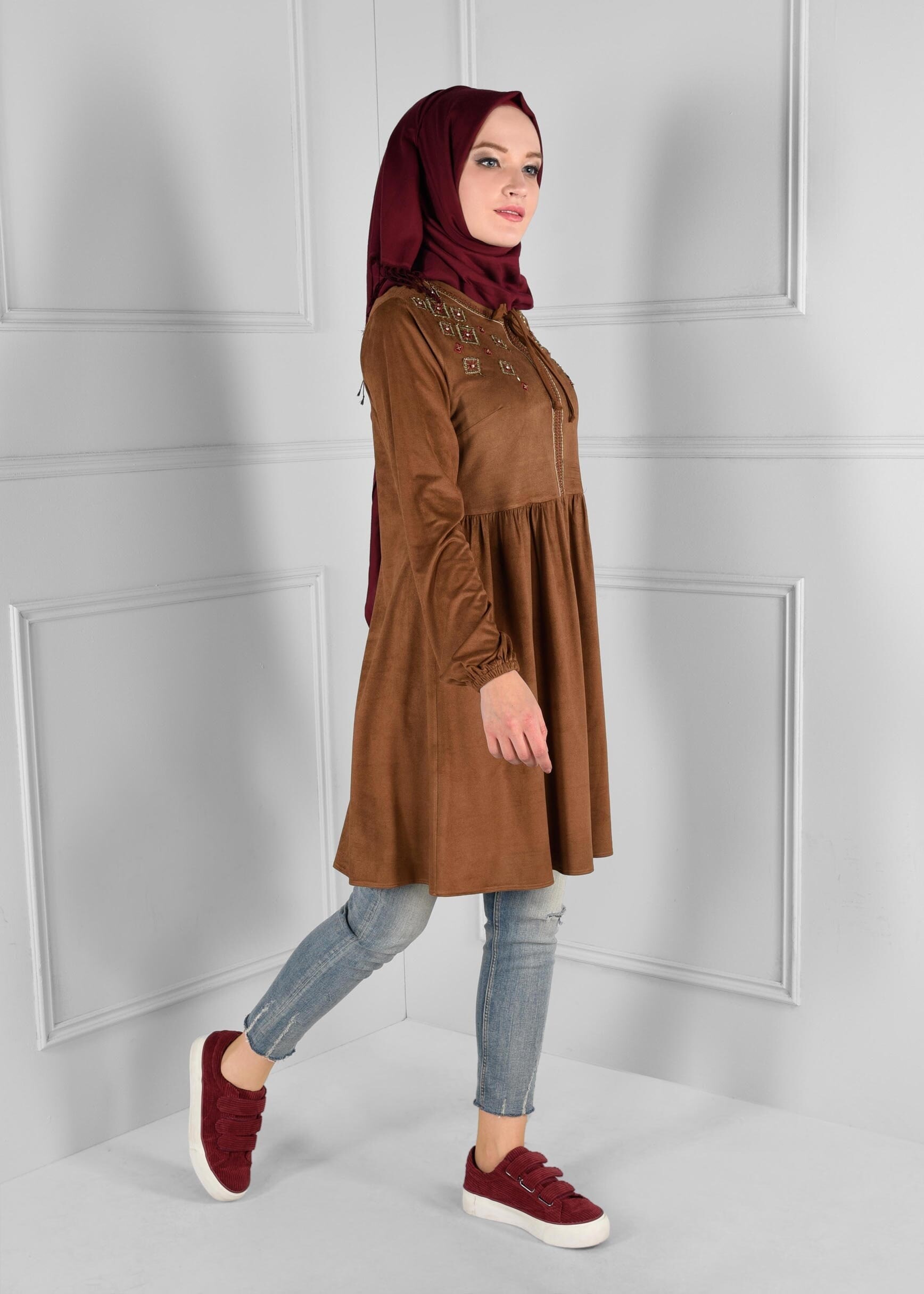 Tesettür giyim TABA NAKIŞ BONCUK İŞLEMELİ TUNİK 4841