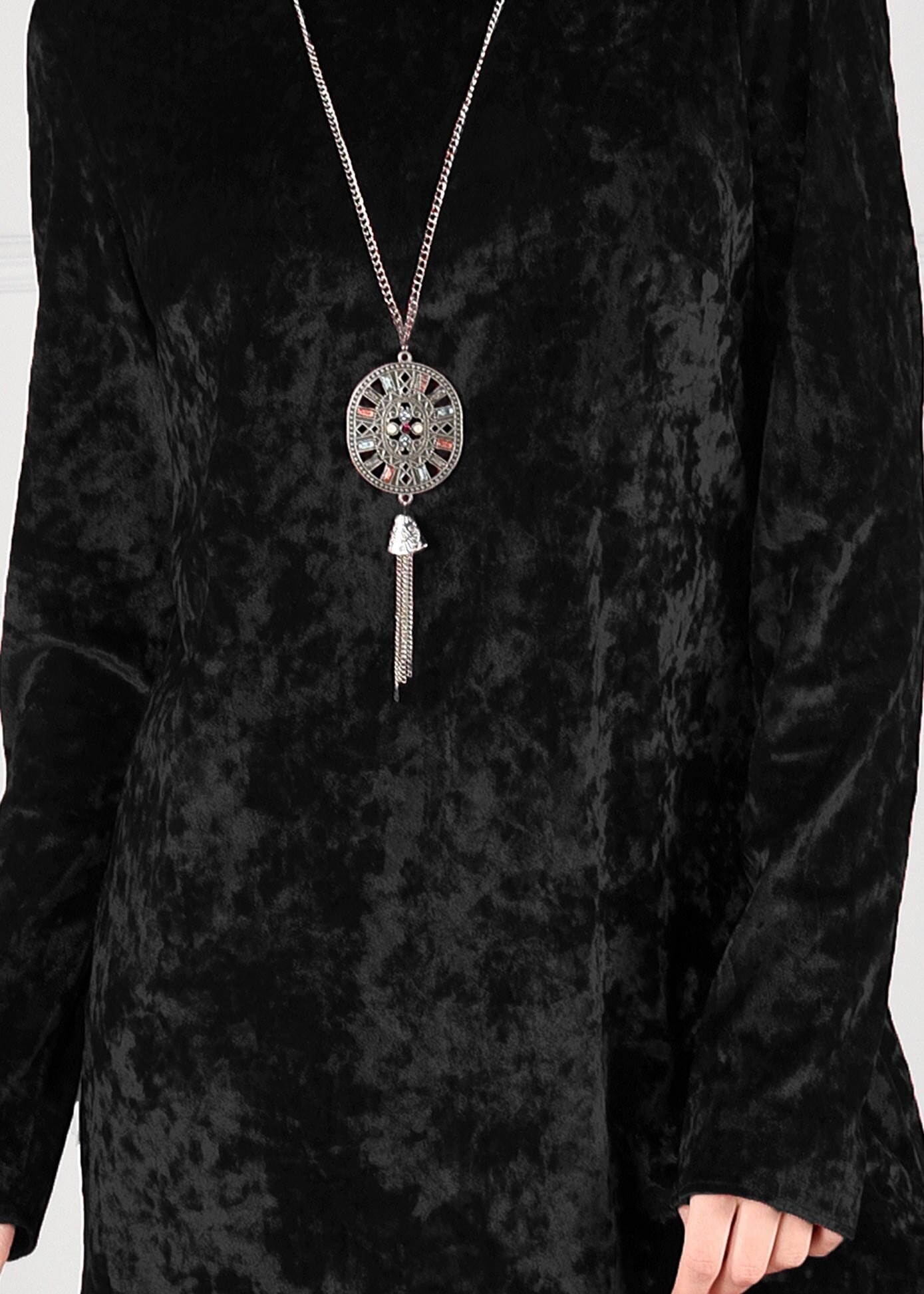 Tesettür giyim SİYAH ASİMETRİK KESİM KADİFE TUNİK 4842