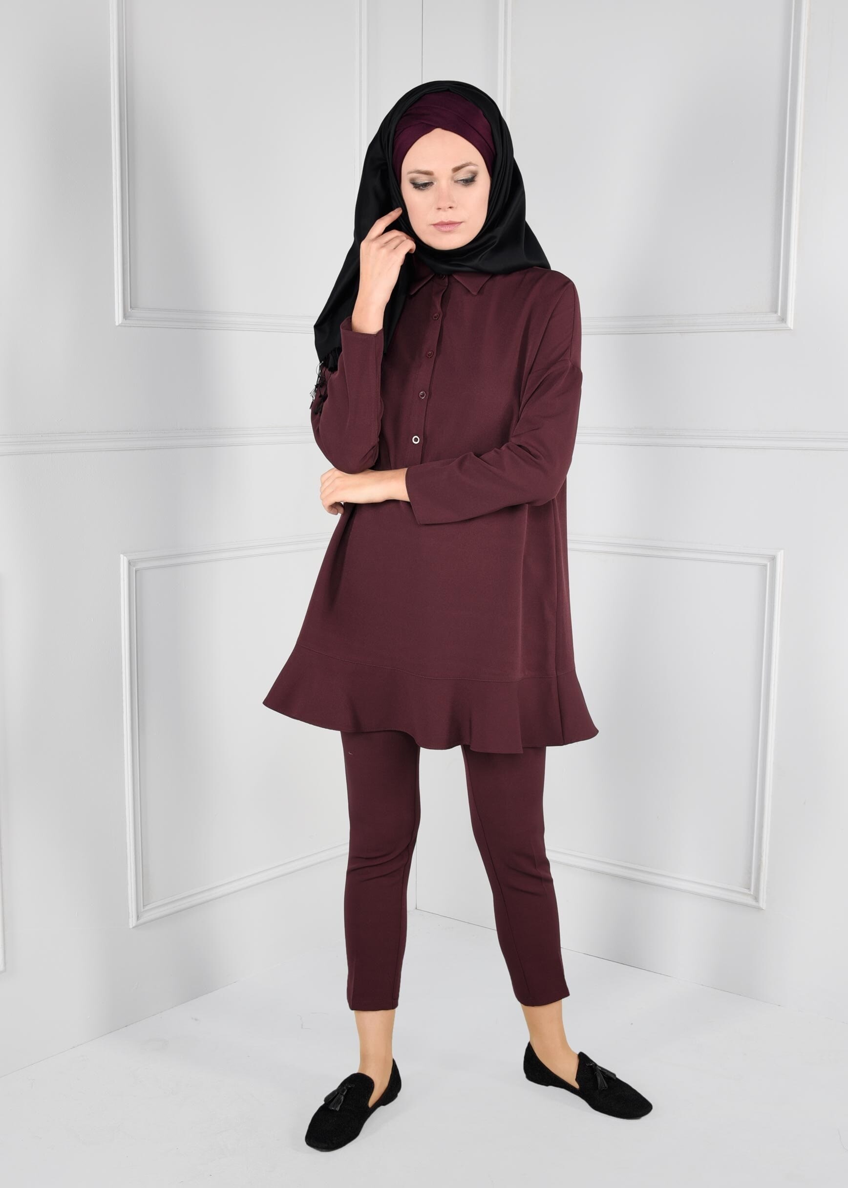 Tesettür giyim MÜRDÜM YAKASI DÜĞMELİ VOLANLI GENİŞ KESİM TUNİK 4864