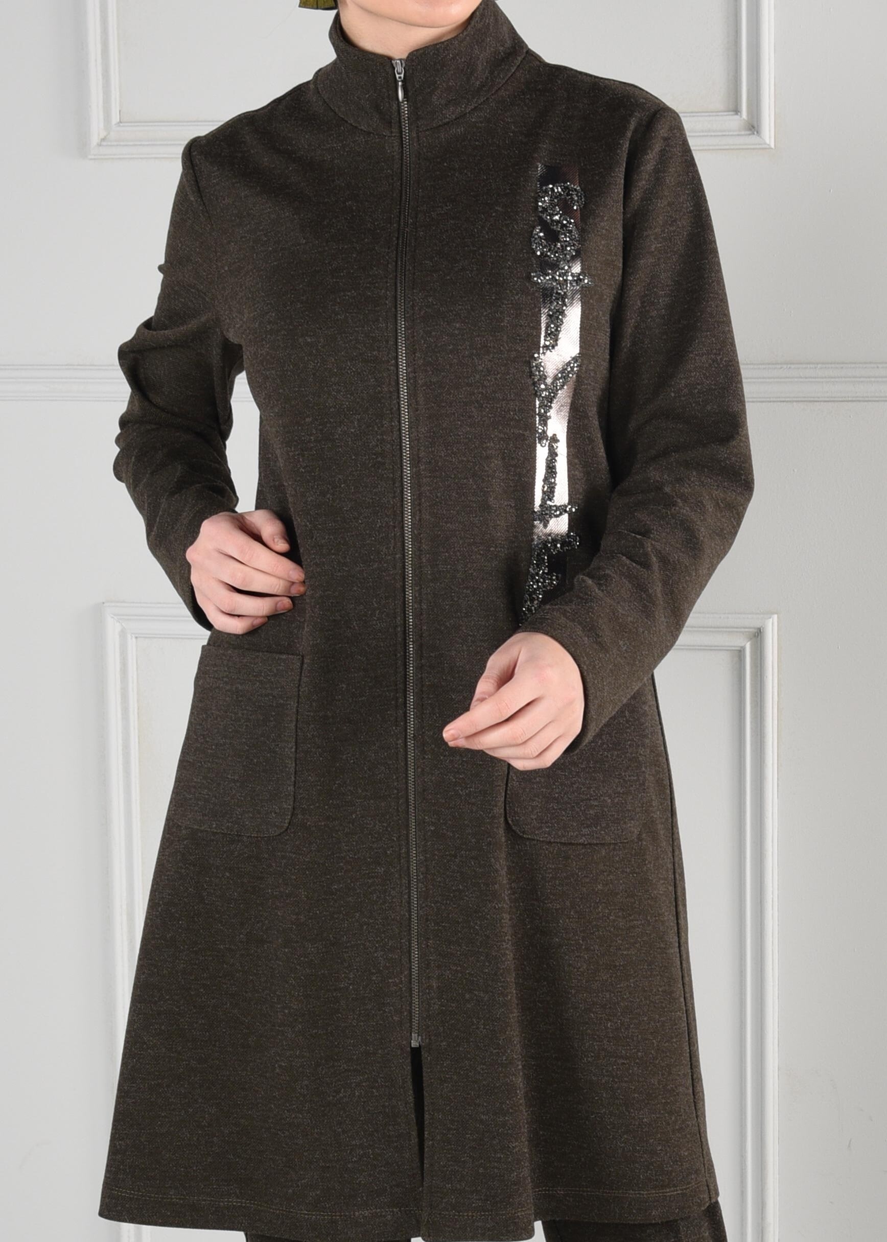 Tesettür giyim HAKİ BASKILI FERMUARLI TUNİK 4865