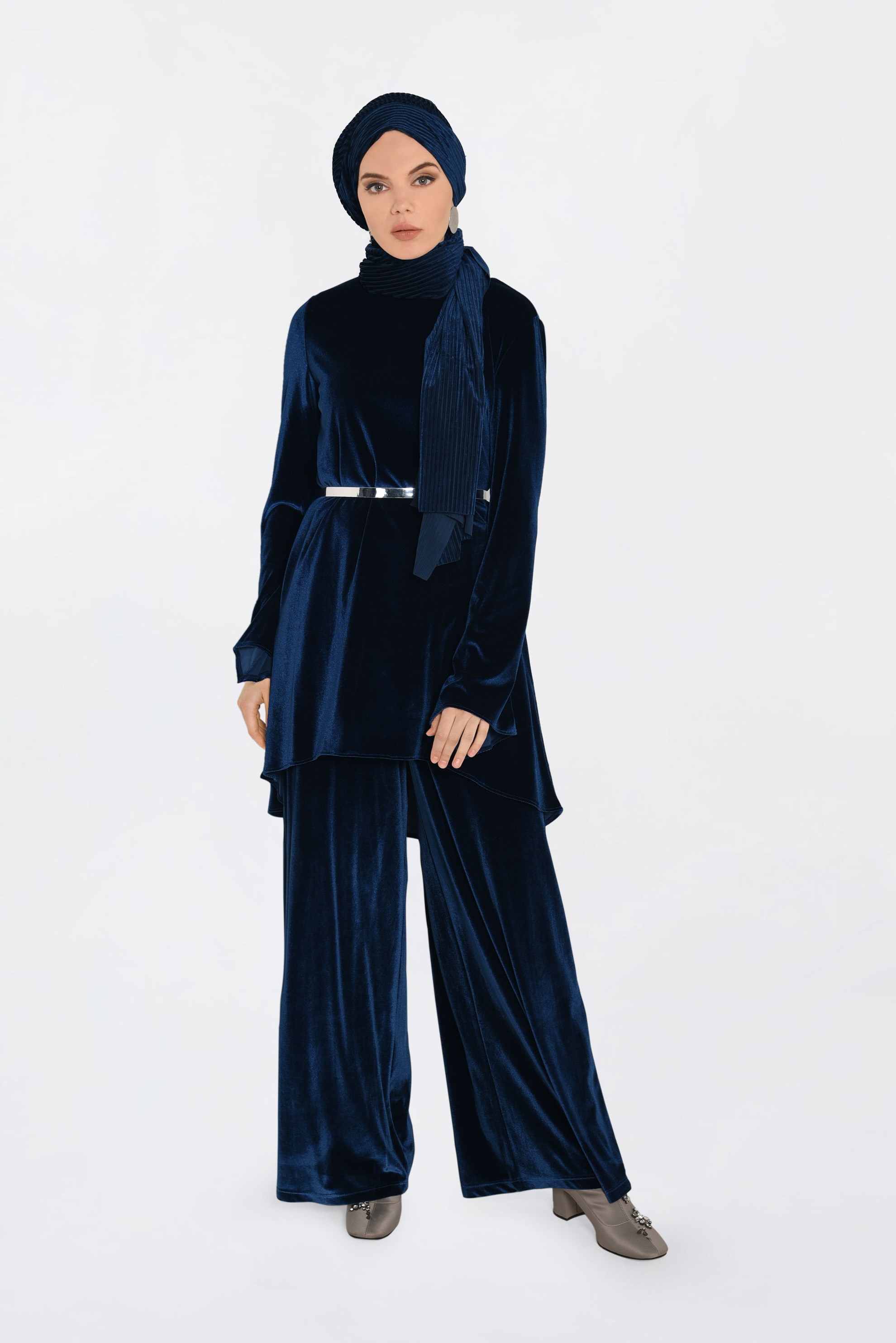 Tesettür giyim LACİVERT KADİFE BİSİKLET YAKA TUNİK 4867 