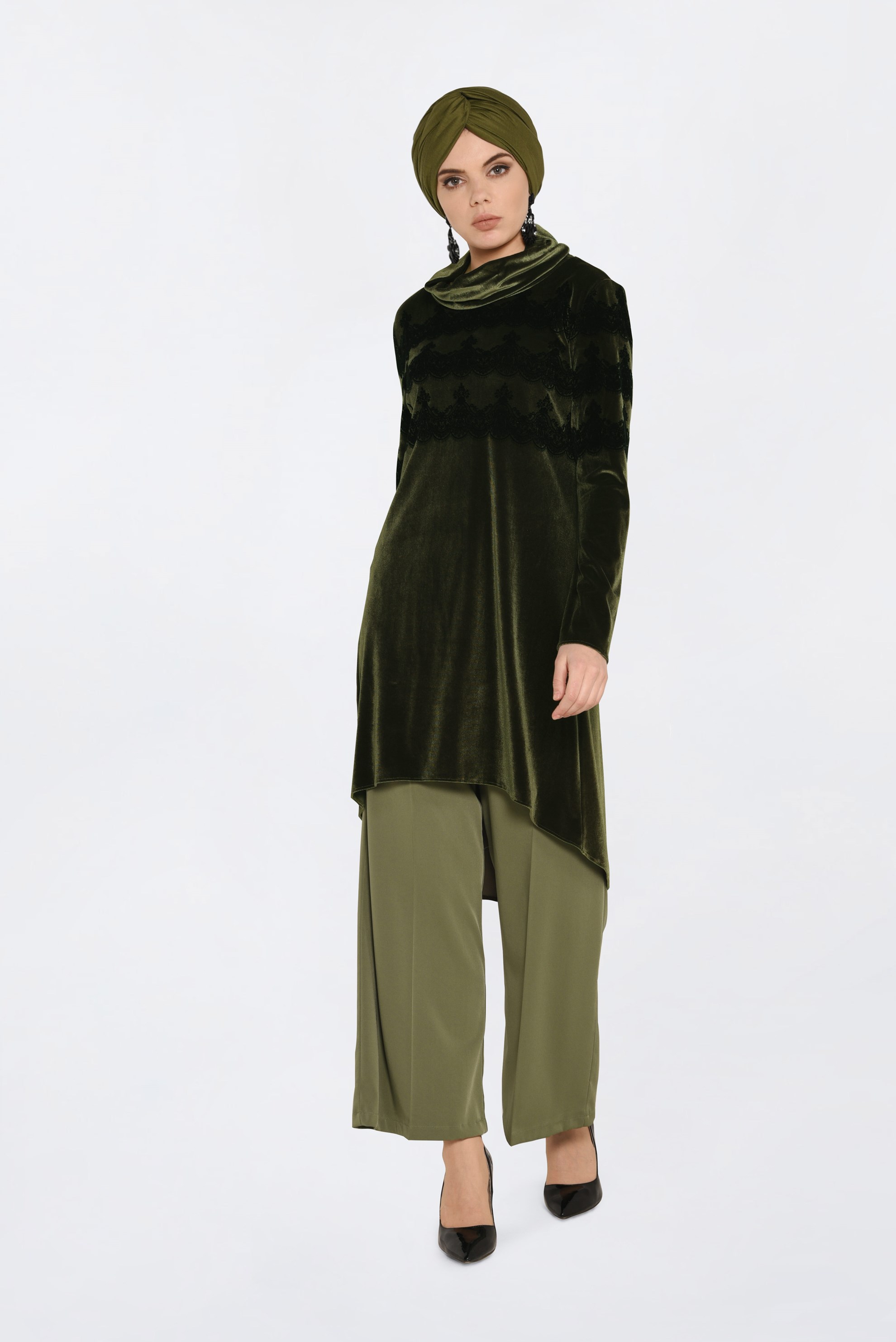 Tesettür giyim HAKİ ŞAL YAKA DANTELLİ ASİMETRİK KESİM TUNİK 4870 