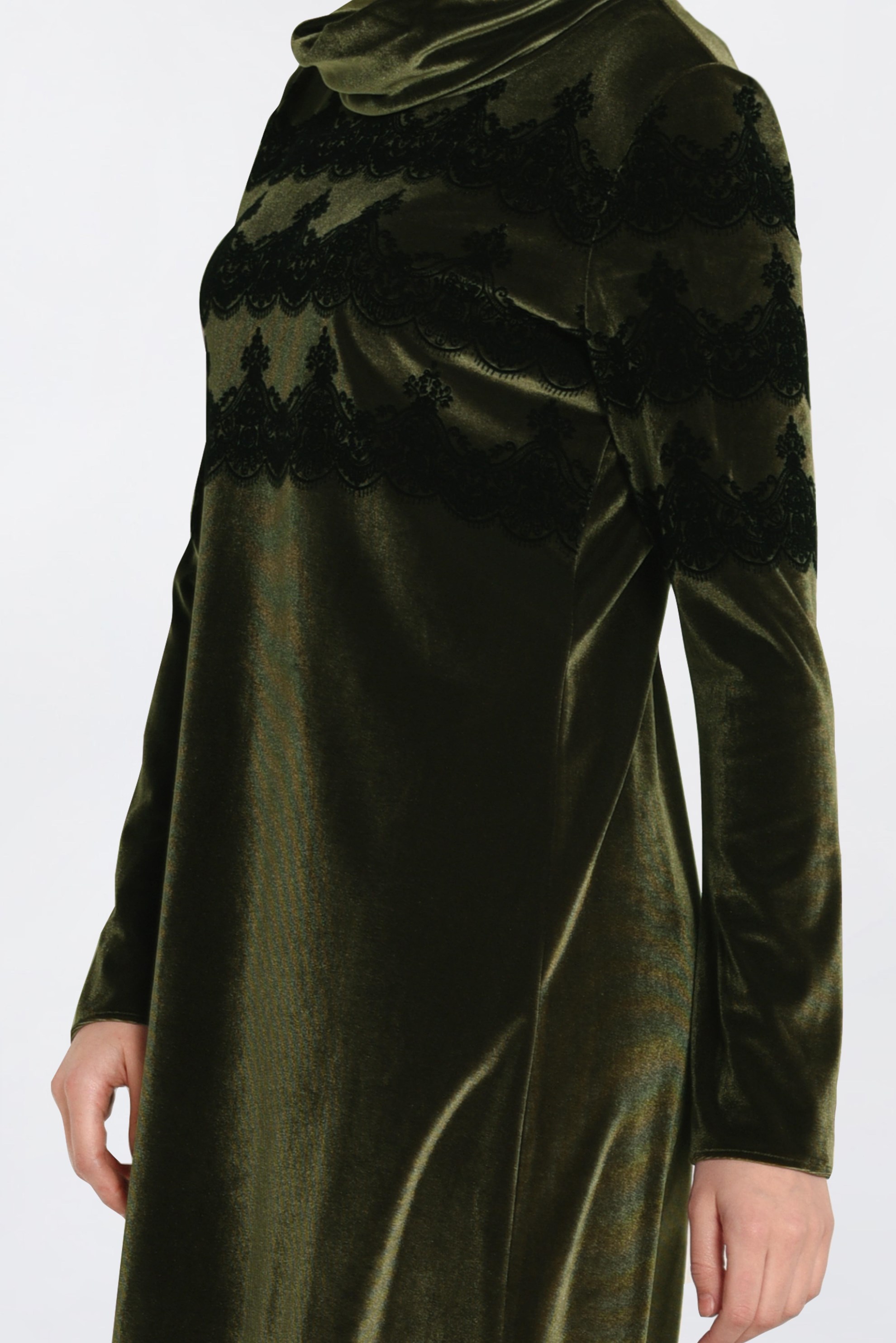 Tesettür giyim HAKİ ŞAL YAKA DANTELLİ ASİMETRİK KESİM TUNİK 4870 