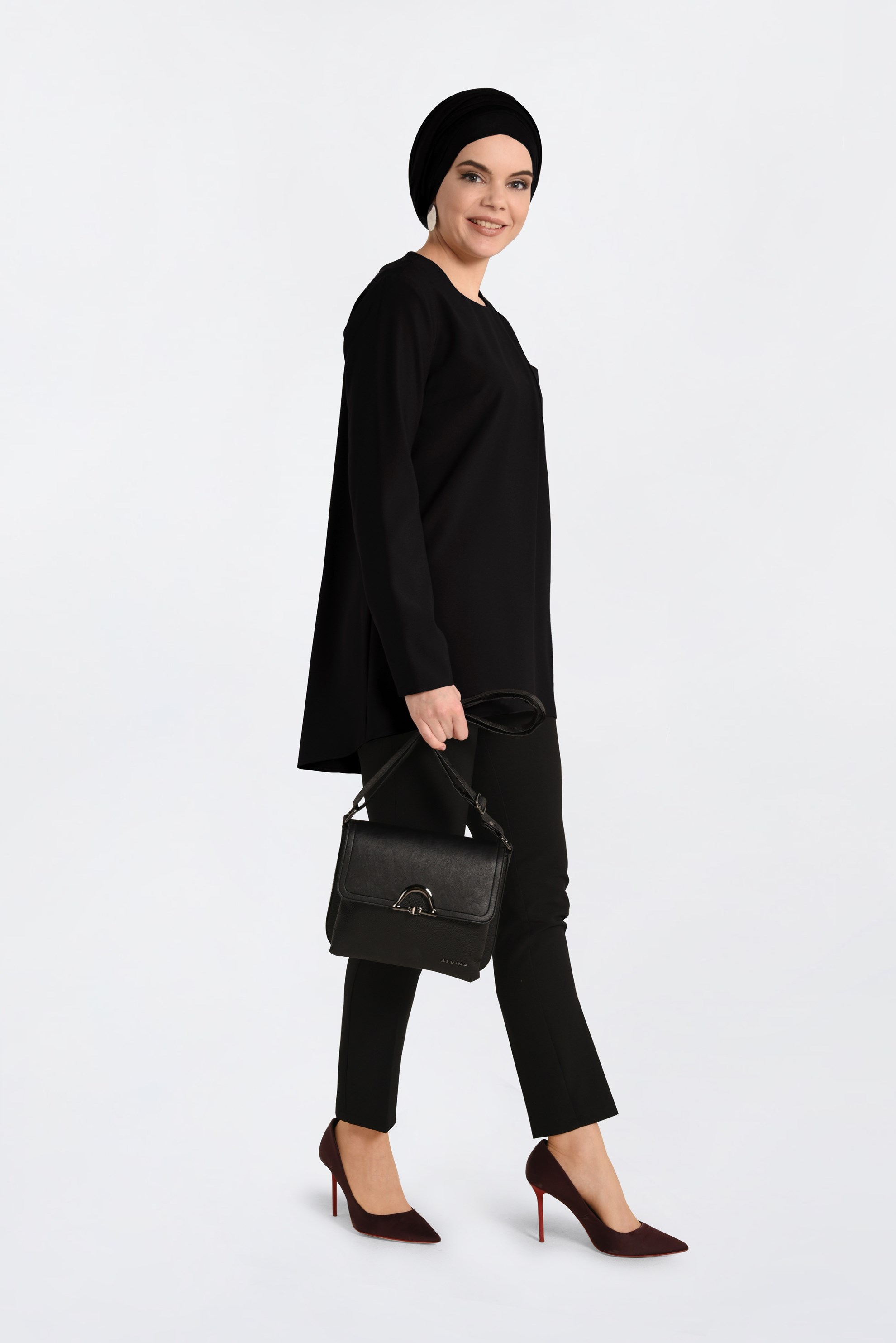 Tesettür giyim SİYAH BİSİKLET YAKA CEPLİ TUNİK 4871