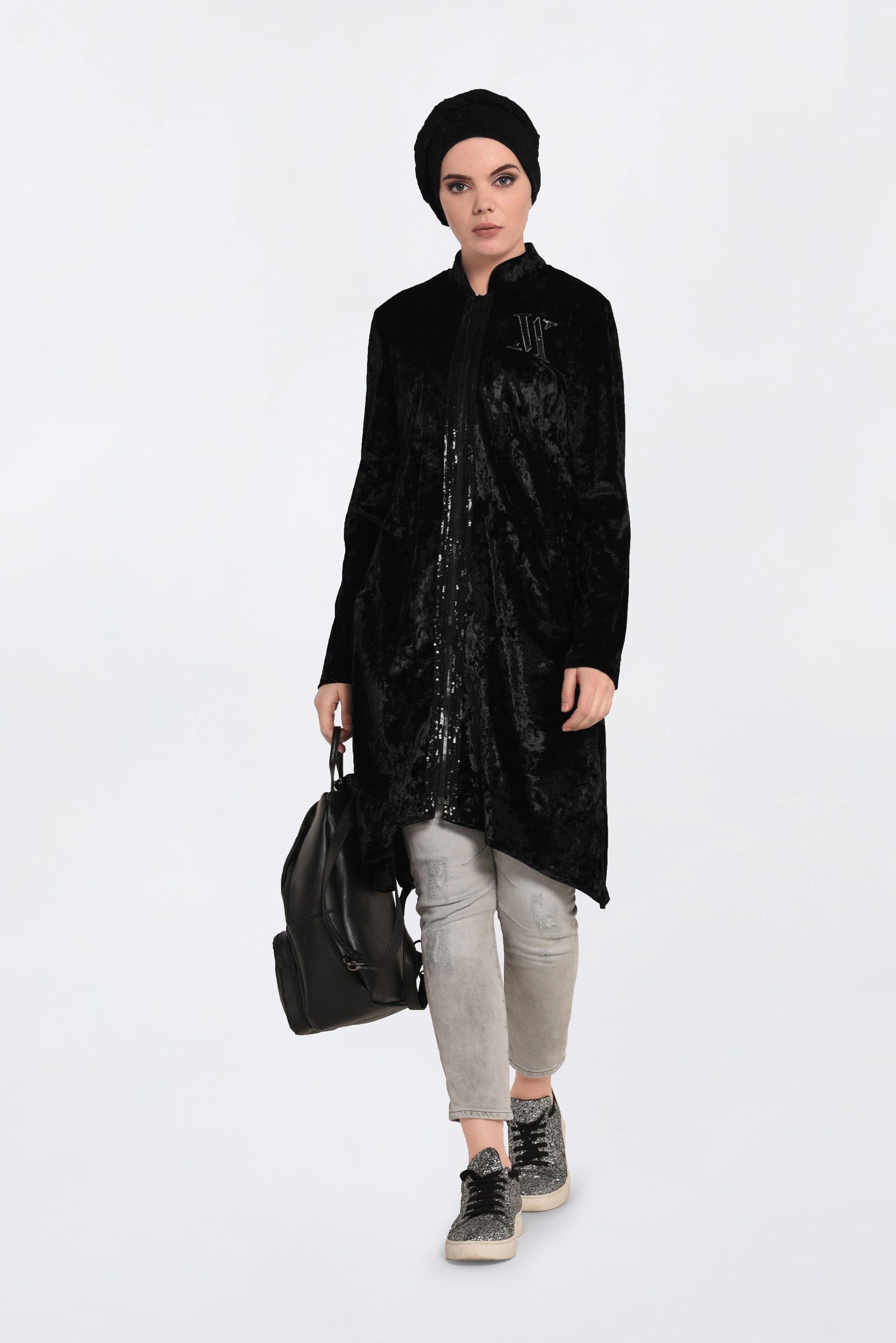 Tesettür giyim SİYAH HAKİM YAKA KADİFE EŞOFMAN TUNİK 4872