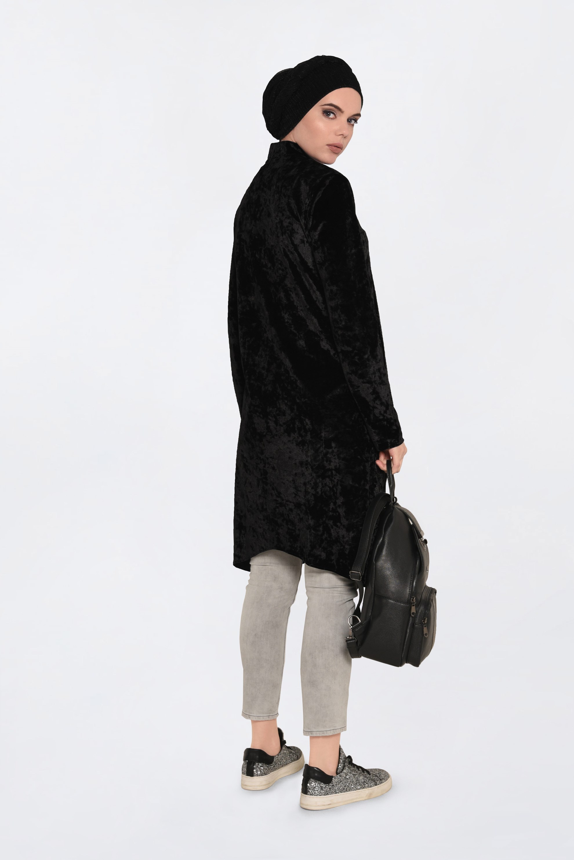 Tesettür giyim SİYAH HAKİM YAKA KADİFE EŞOFMAN TUNİK 4872