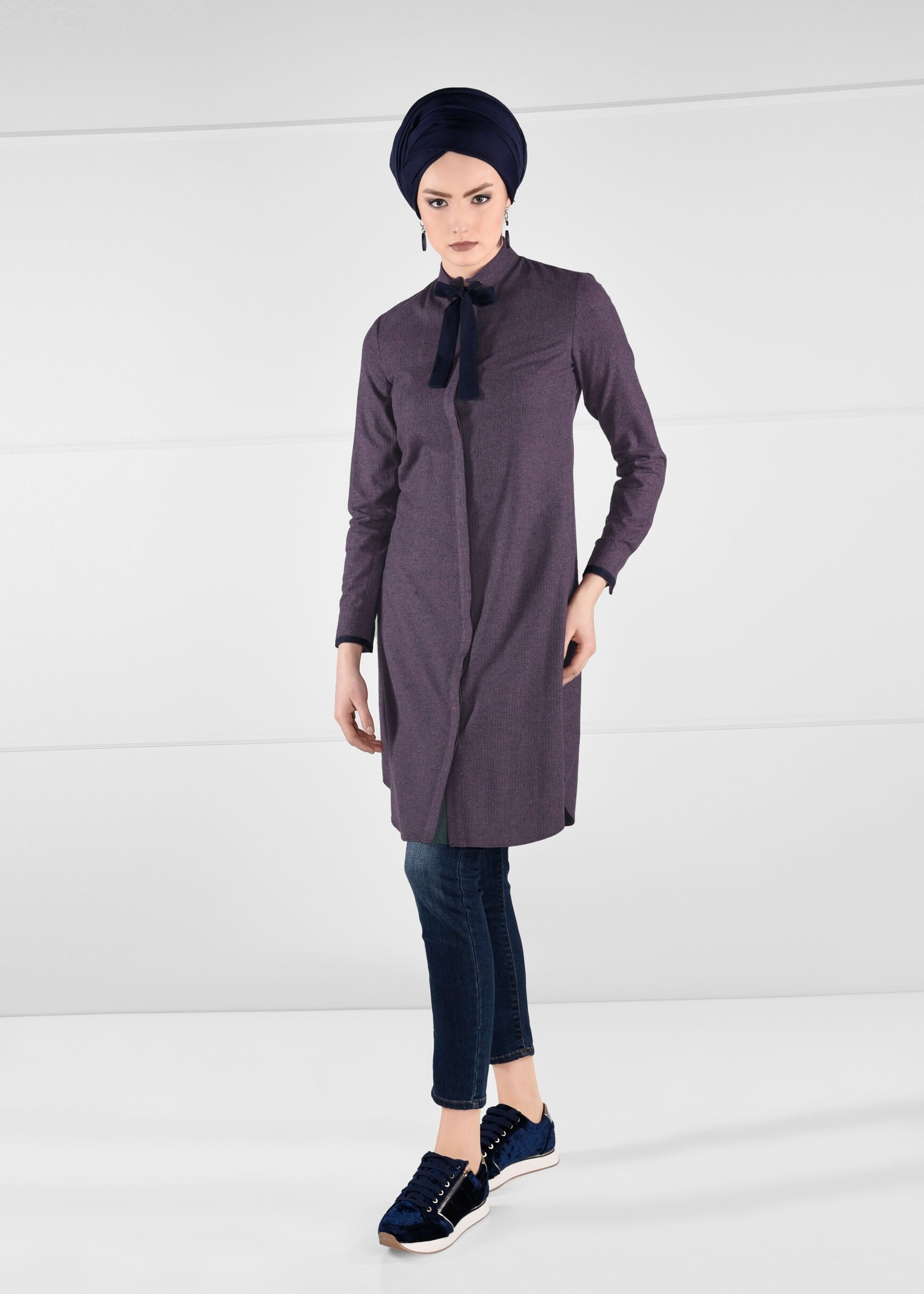 Tesettür giyim BORDO YAKASI BAĞCIK DETAYLI TUNİK 4590-1 