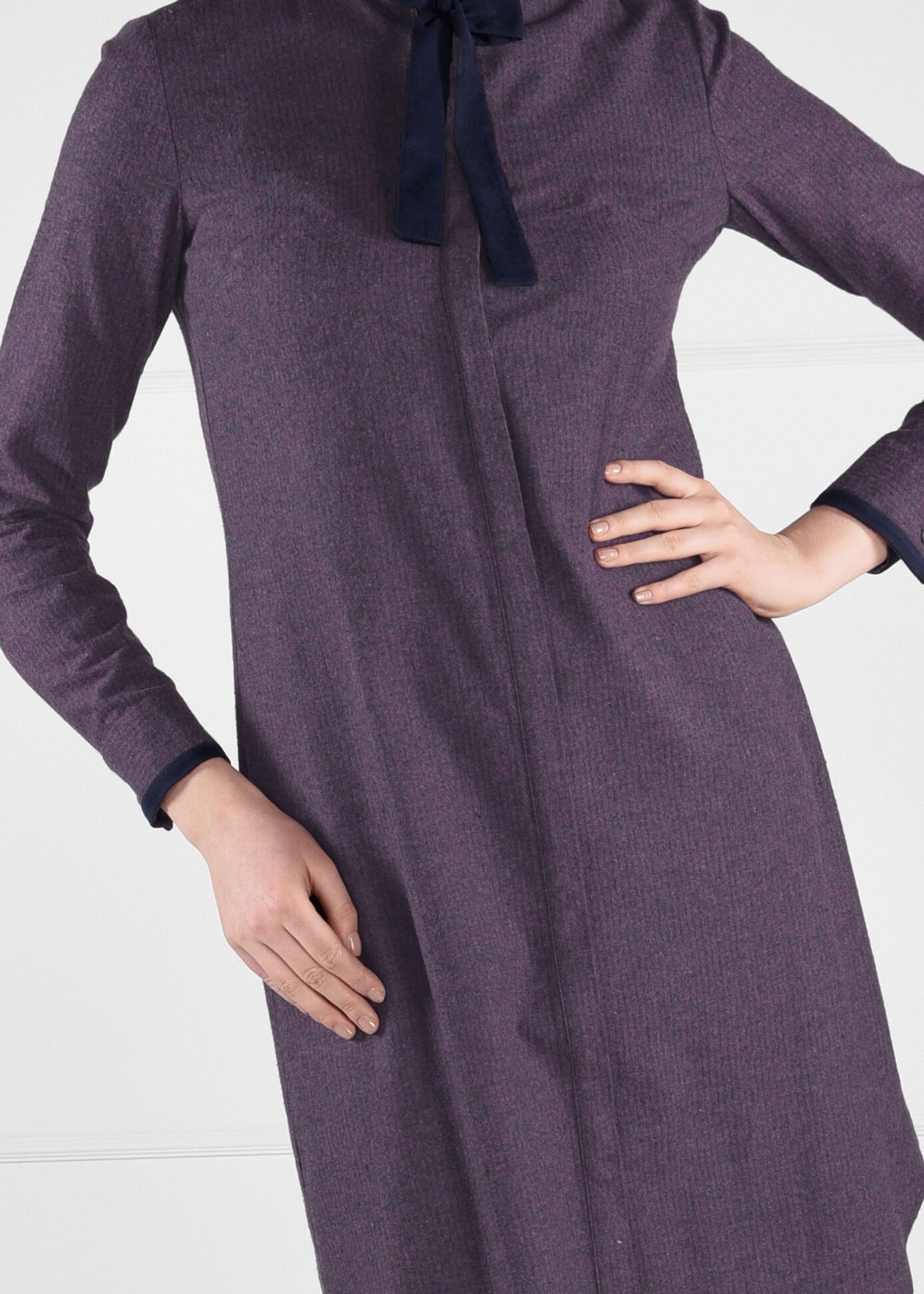 Tesettür giyim BORDO YAKASI BAĞCIK DETAYLI TUNİK 4590-1 