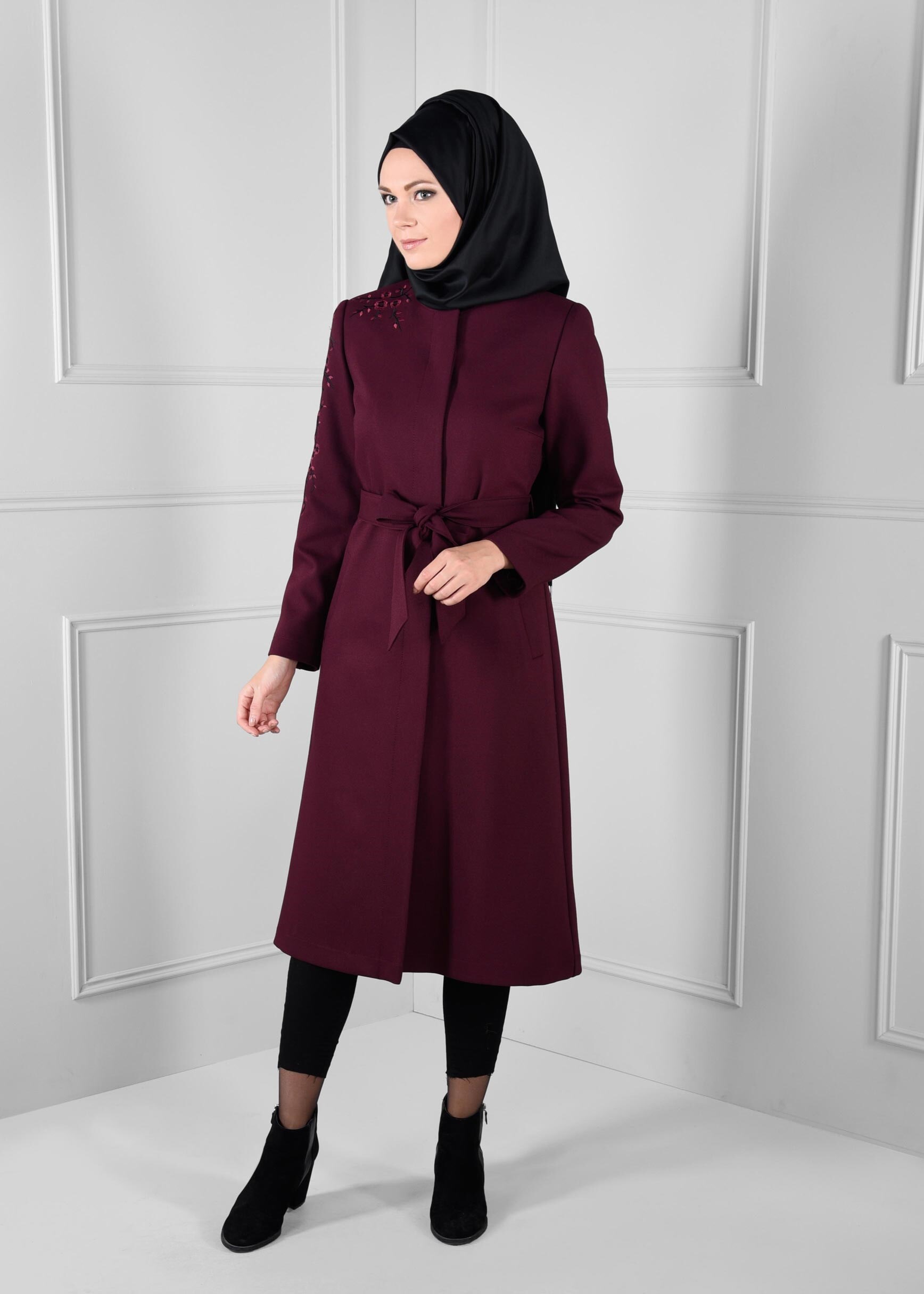 Tesettür giyim MÜRDÜM NAKIŞLI KAŞE KABAN 1139