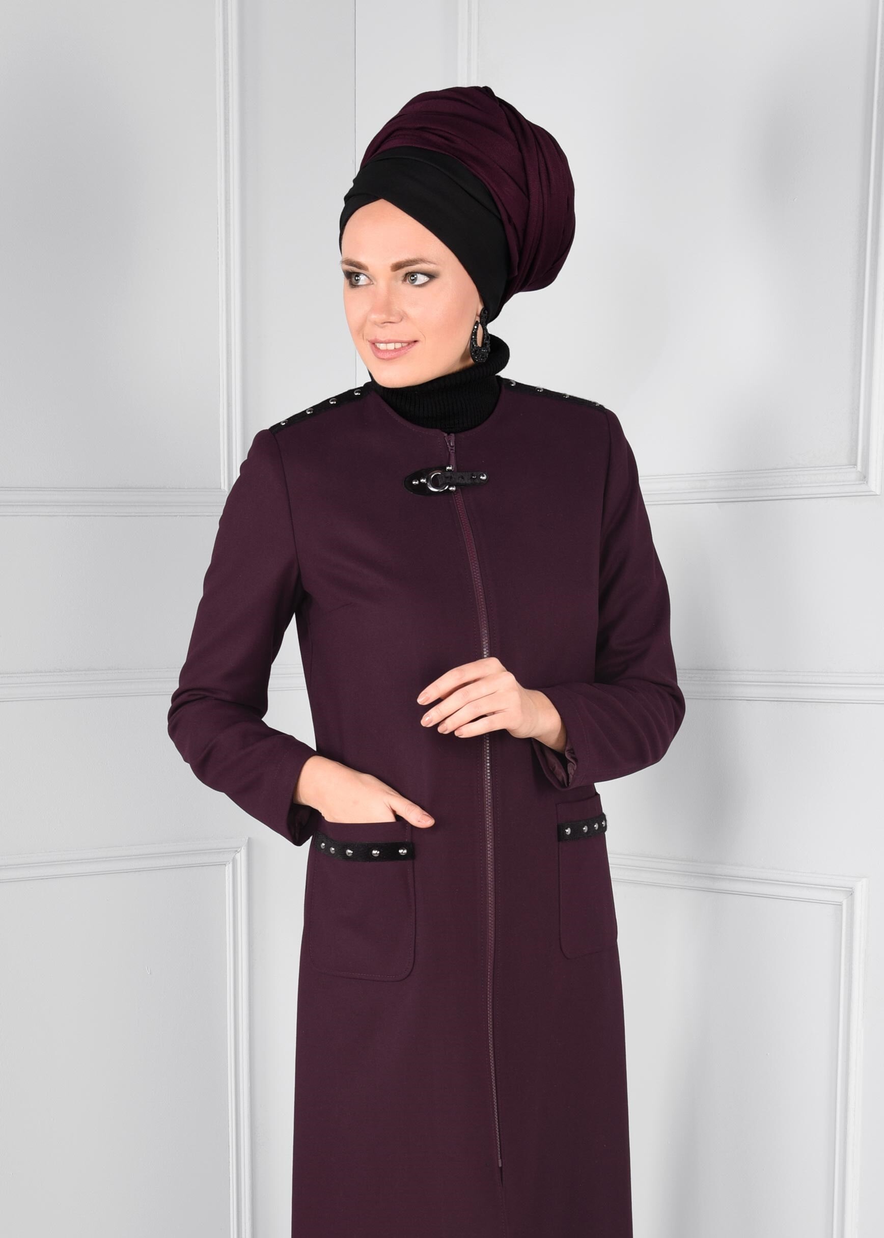 Tesettür giyim MÜRDÜM FERMUARLI CEPLİ BONCUK DETAYLI TRENÇKOT 1151