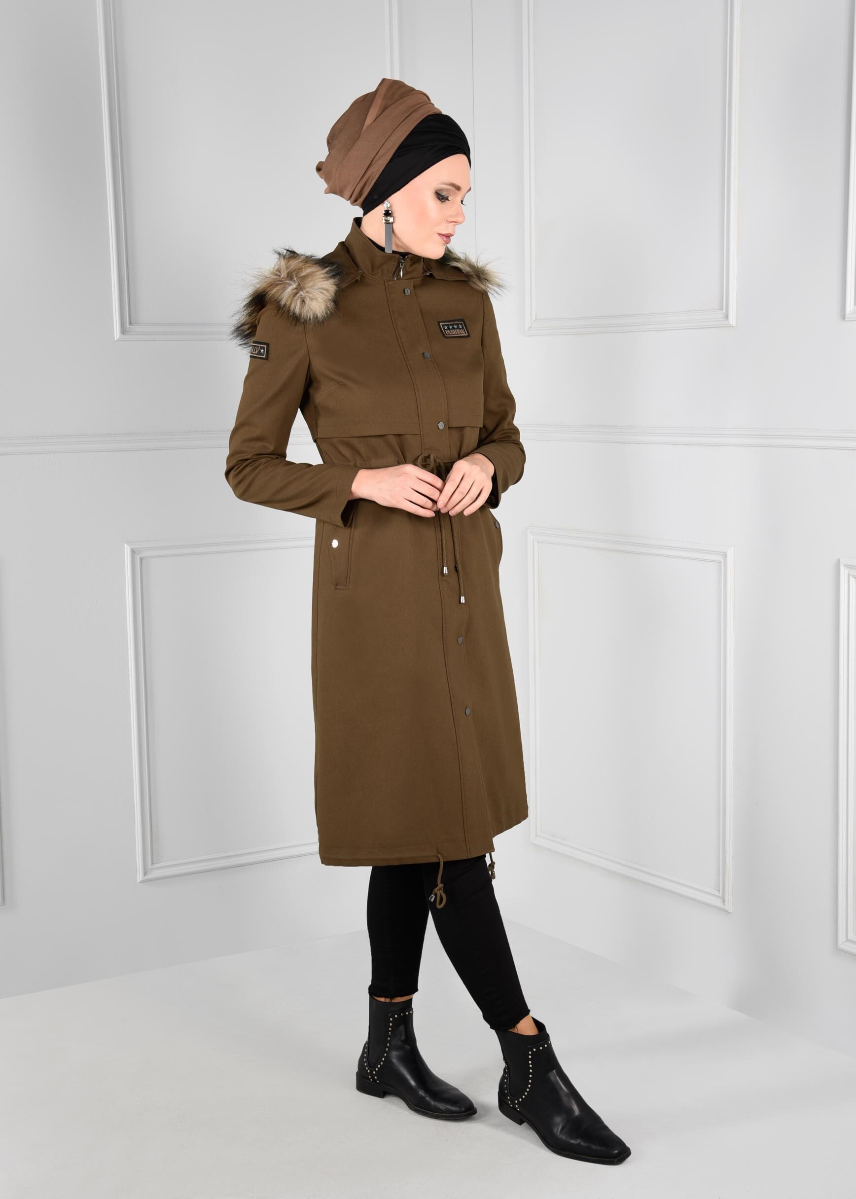 Tesettür giyim KAHVE BELDEN BÜZGÜLÜ ÇITÇITLI TRENÇKOT 1171