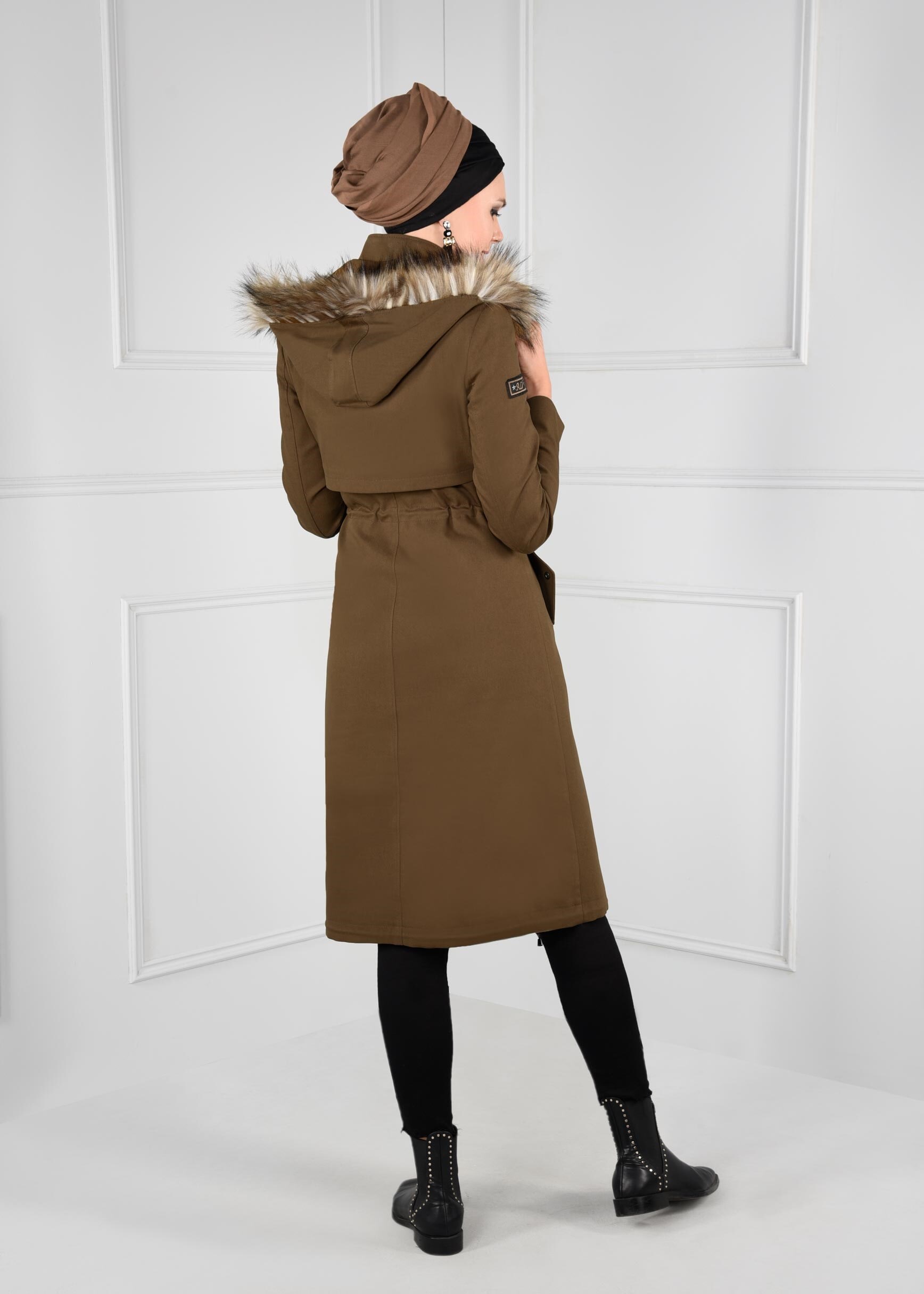 Tesettür giyim KAHVE BELDEN BÜZGÜLÜ ÇITÇITLI TRENÇKOT 1171