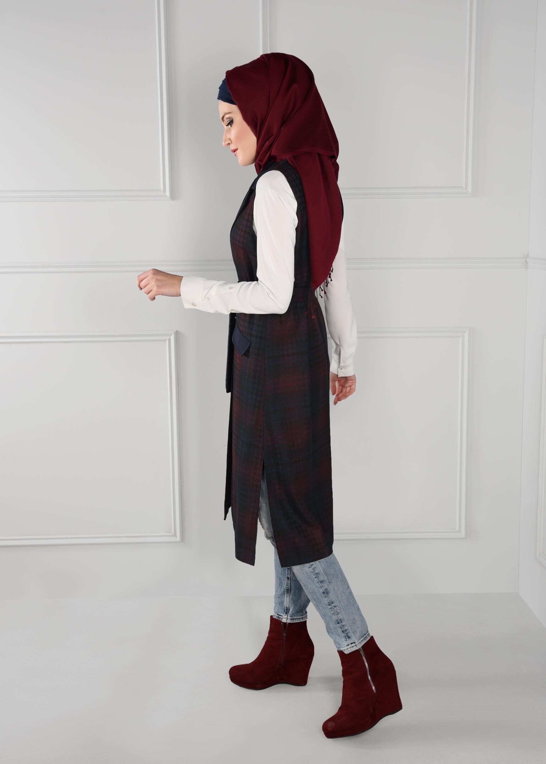 Tesettür giyim MÜRDÜM YANLARI YIRTMAÇLI EKOSE KUŞAKLI YELEK 4052 