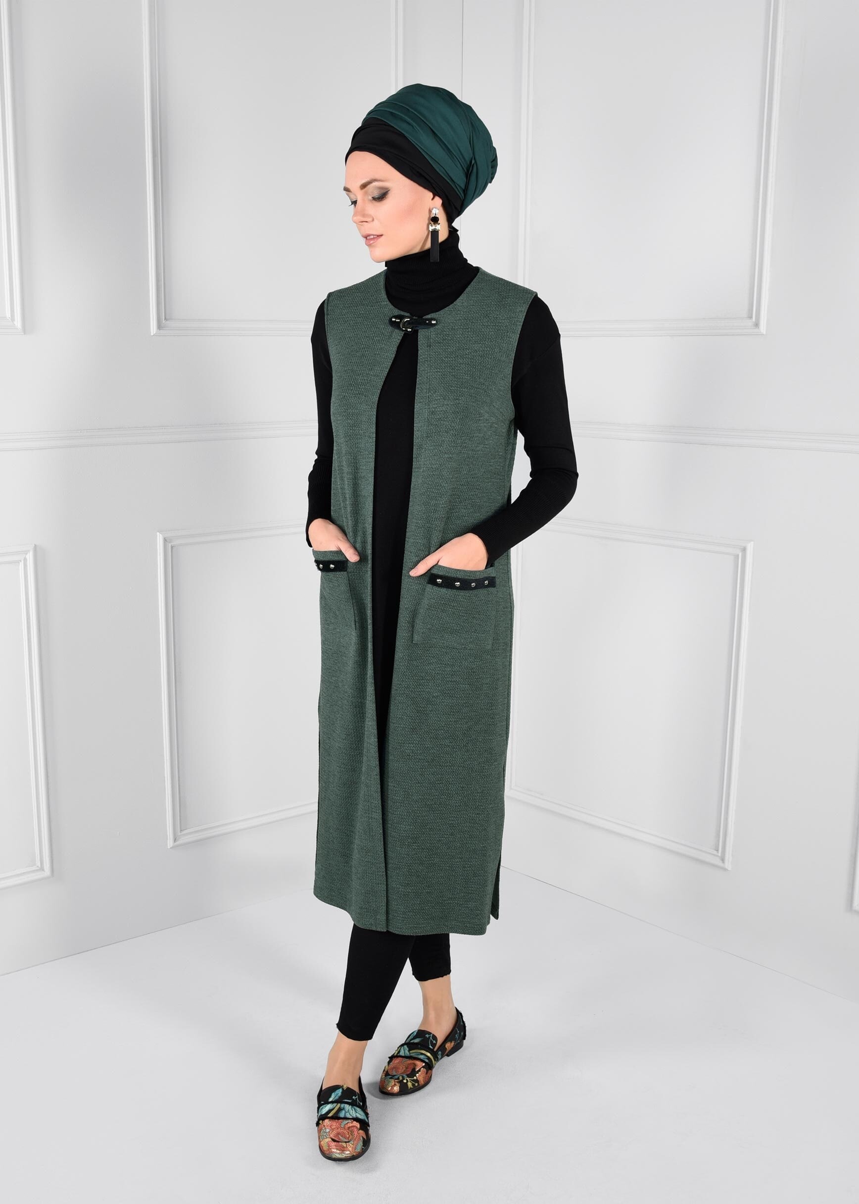 Tesettür giyim YEŞİL YAKASI KEMERLİ CEPLİ YELEK 4611 