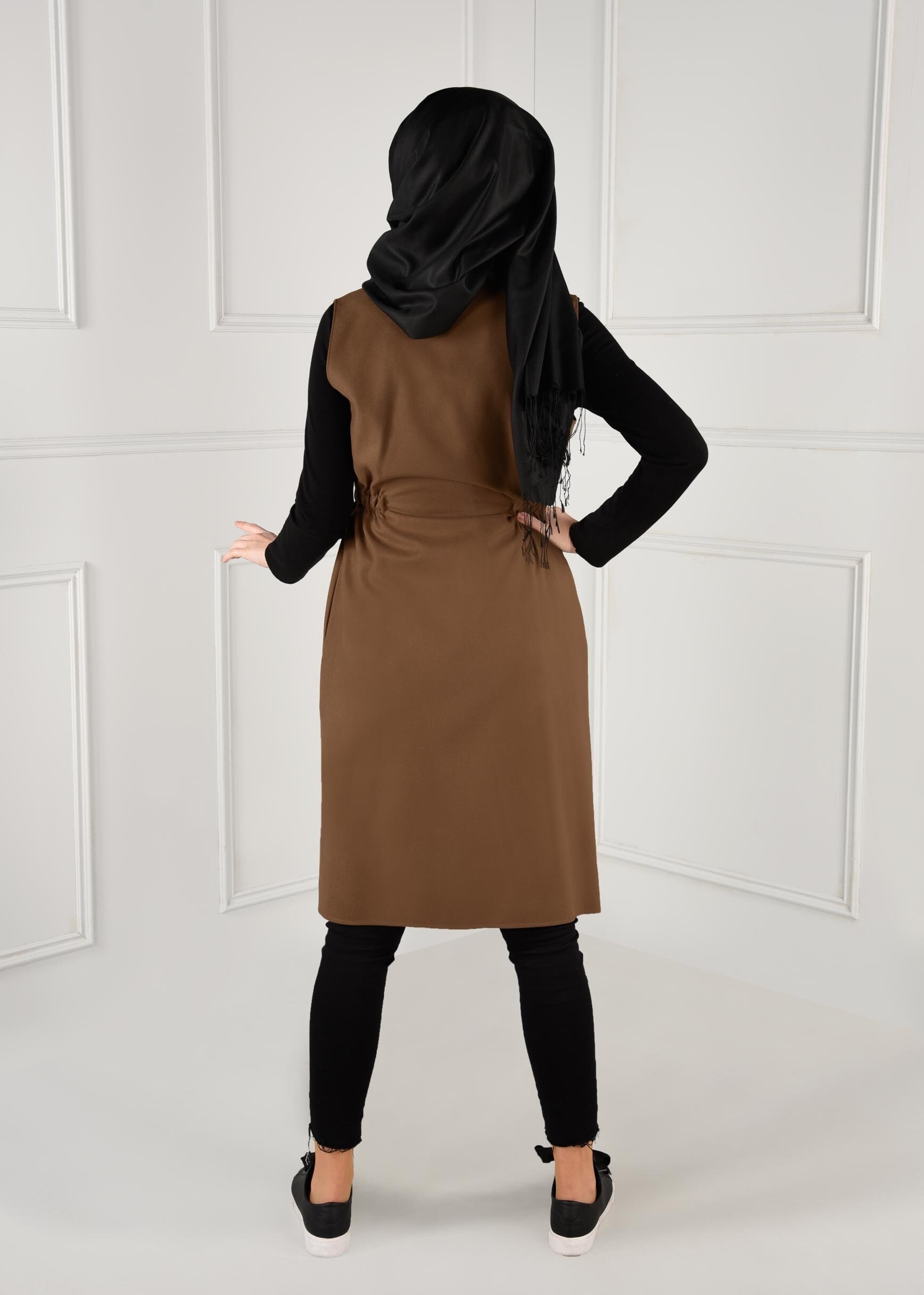 Tesettür giyim KAHVE BELİ LASTİKLİ CEPLİ YELEK 4648 