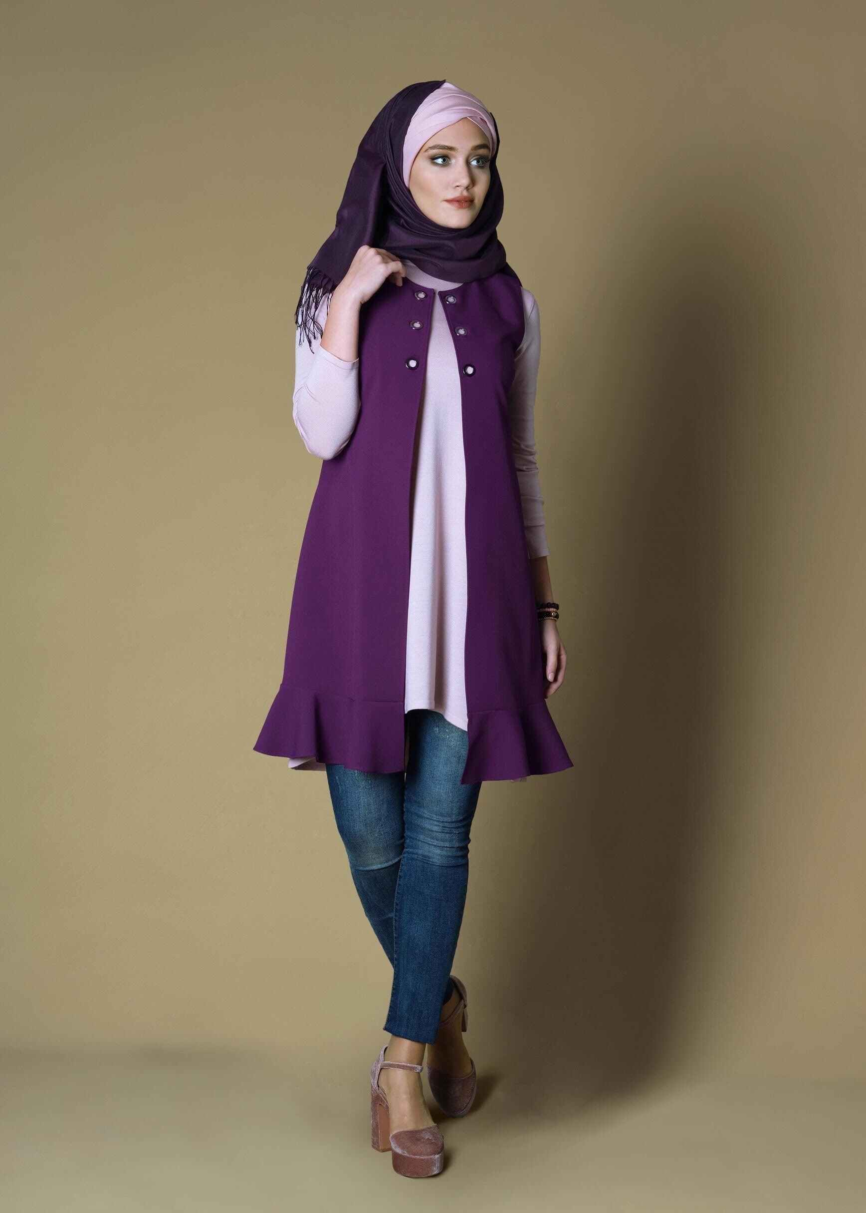 Tesettür giyim MOR KUŞ GÖZÜ DETAYLI VOLANLI YELEK 4671