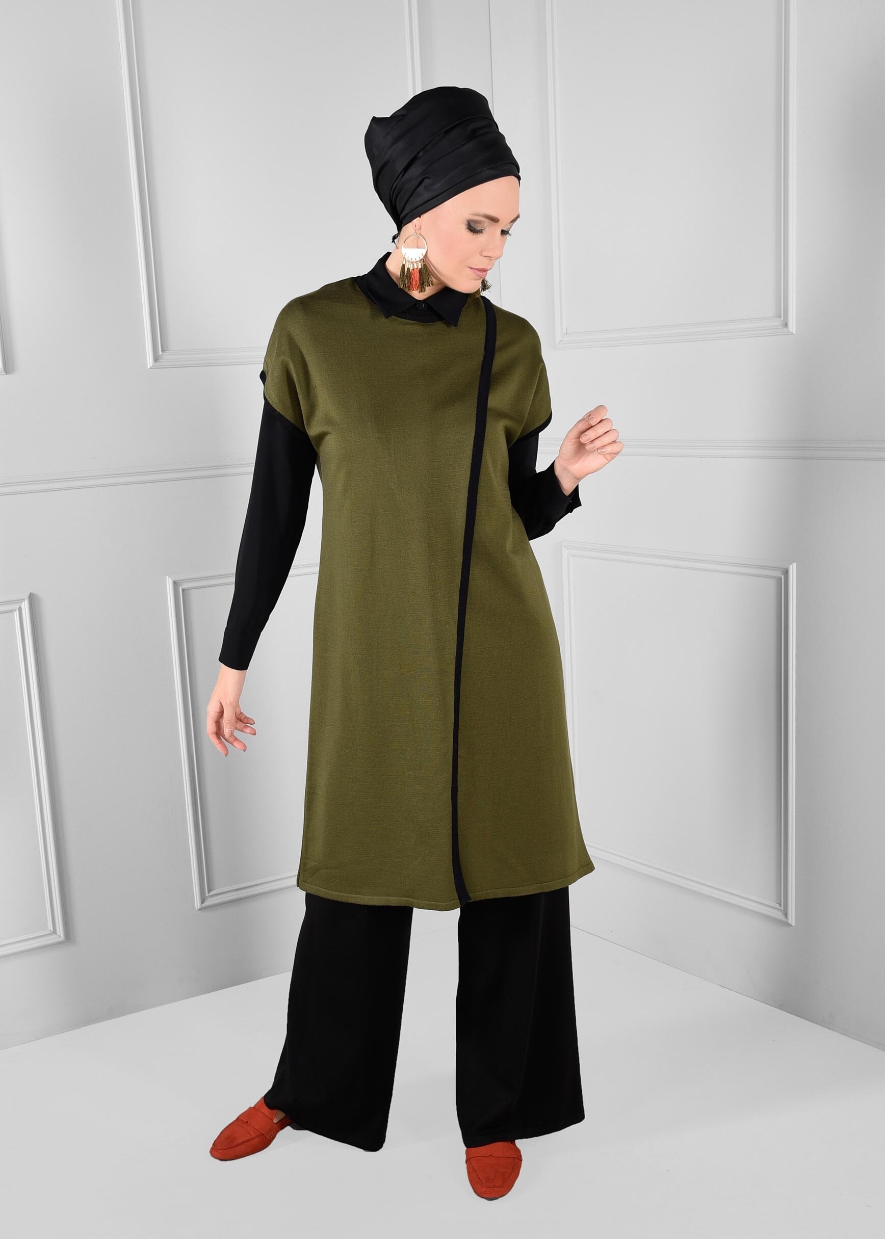 Tesettür giyim HAKİ YARIM KOL TRİKO YELEK 4697