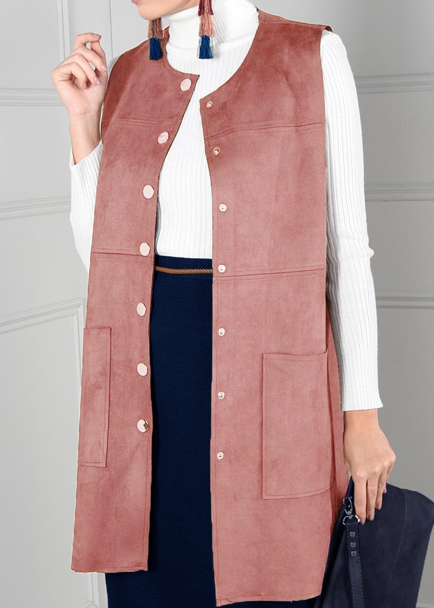 Tesettür giyim PUDRA ÇITÇITLI CEPLİ SÜET YELEK 4704