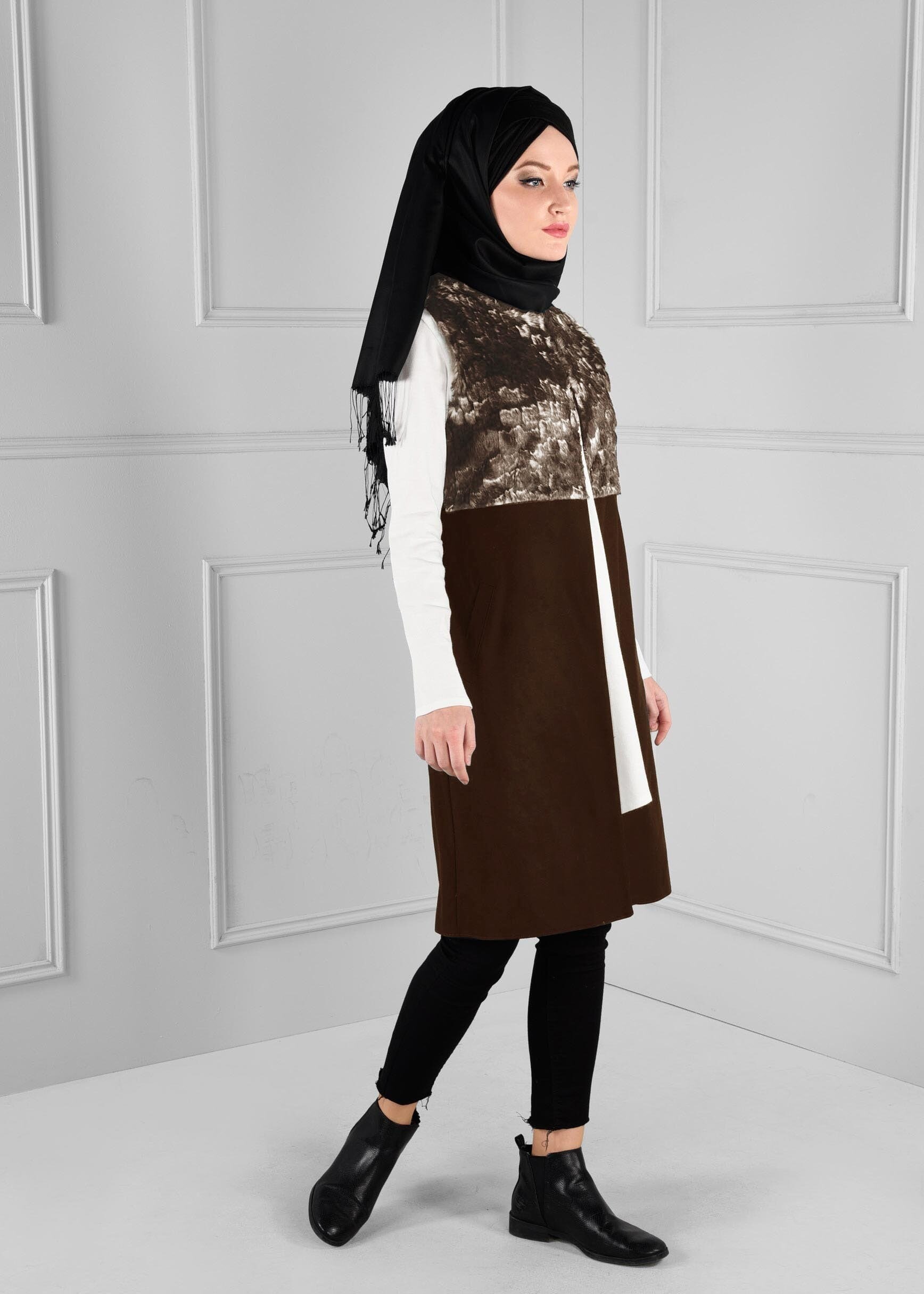 Tesettür giyim KAHVE ÜST KISMI KÜRKLÜ YELEK 4730