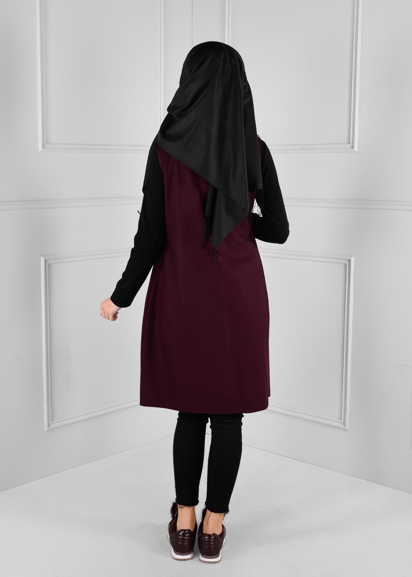 Tesettür giyim MÜRDÜM ÜST KISMI KÜRKLÜ YELEK 4730