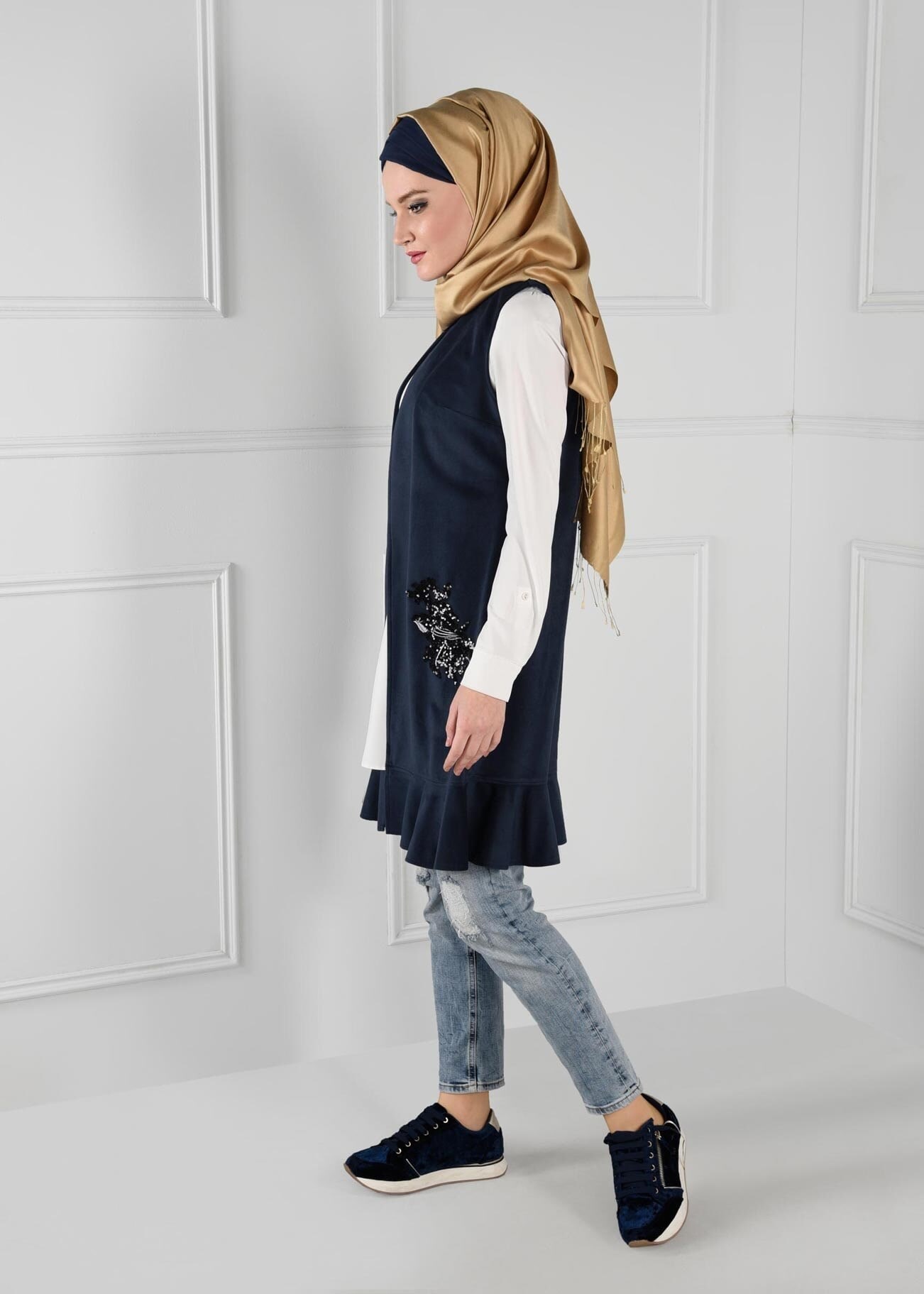 Tesettür giyim LACİVERT PAYET DETAYLI ETEK UCU VOLANLI YELEK 4834