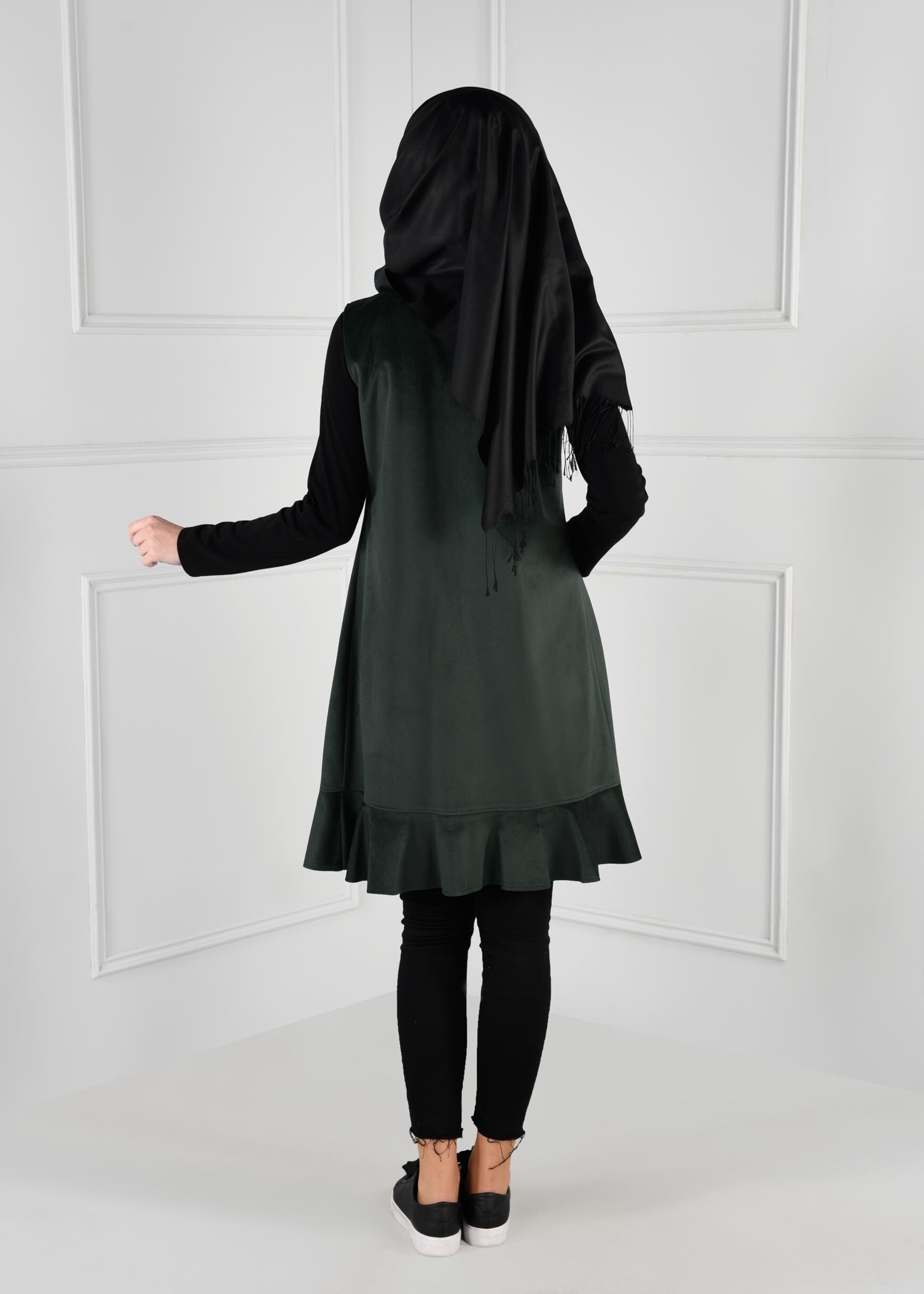 Tesettür giyim YEŞİL PAYET DETAYLI ETEK UCU VOLANLI YELEK 4834