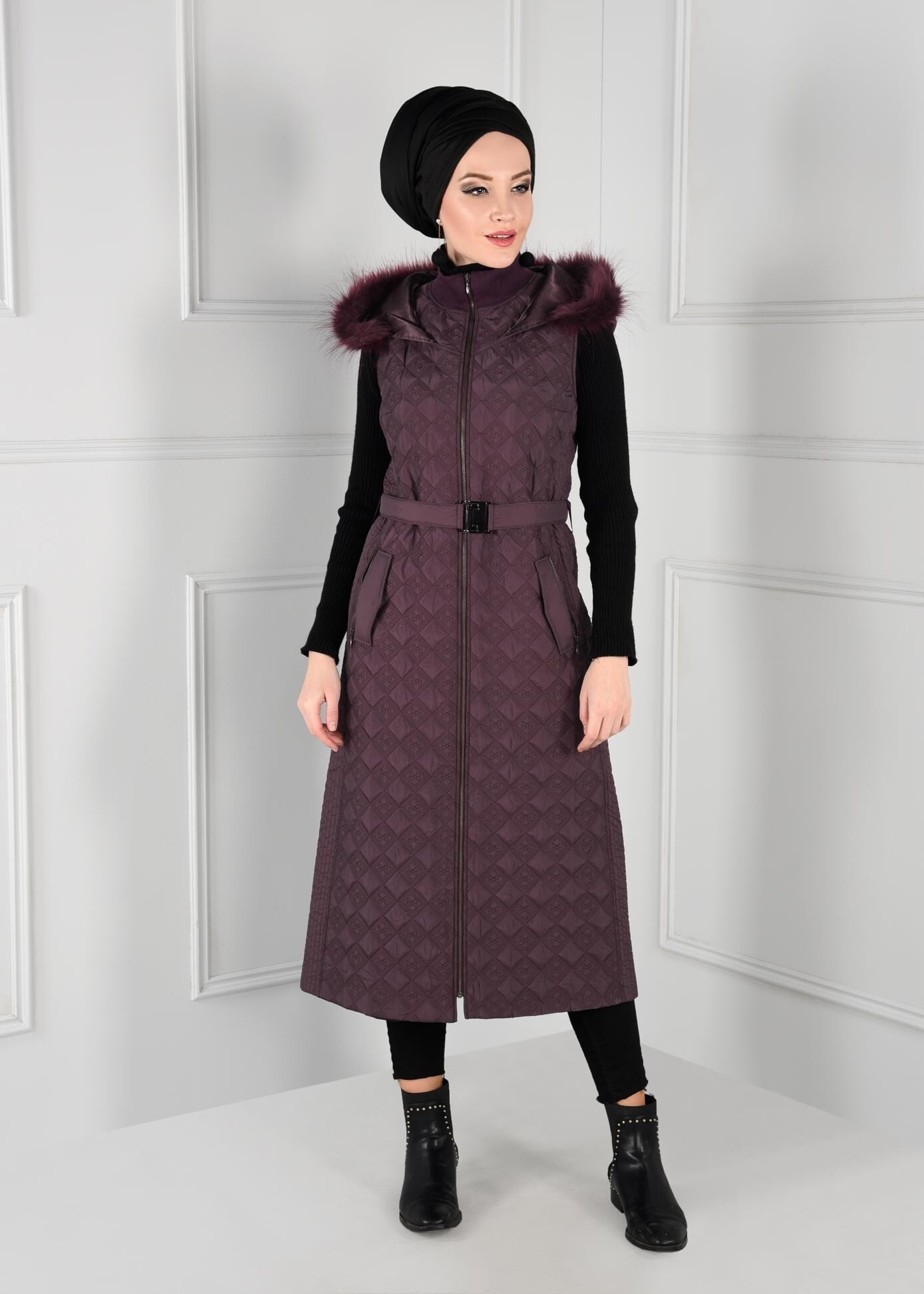Tesettür giyim MÜRDÜM KÜRKLÜ KAPÜŞONLU FERMUARLI YELEK 9748