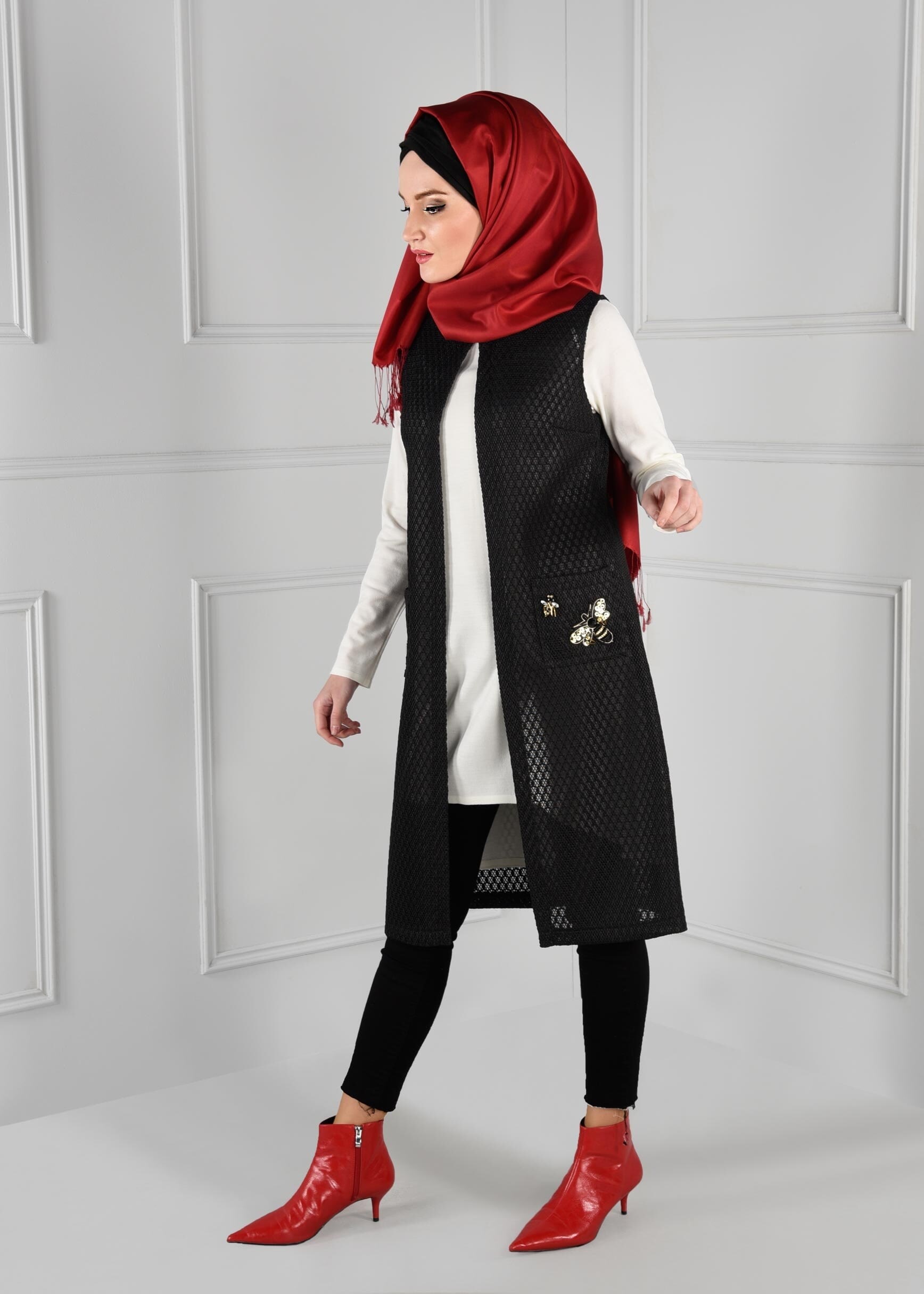 Tesettür giyim SİYAH CEPLİ FİLE YELEK 4835