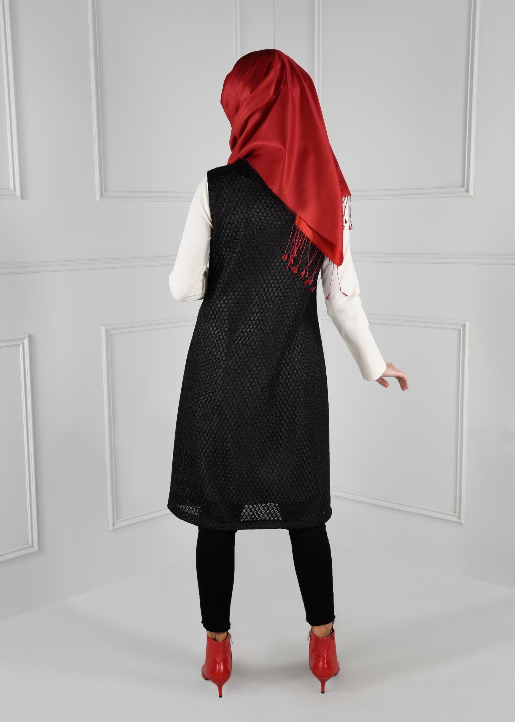 Tesettür giyim SİYAH CEPLİ FİLE YELEK 4835