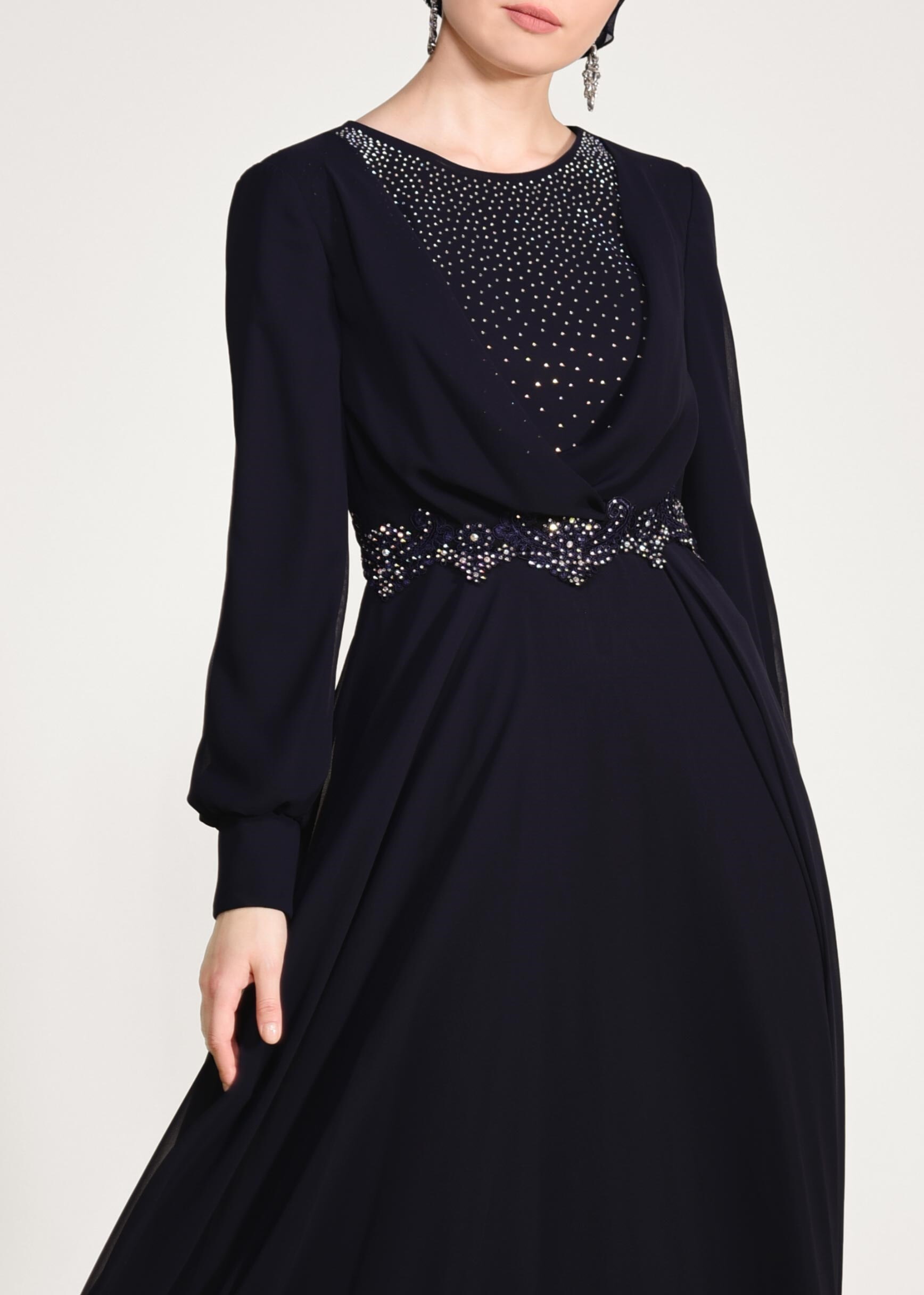 Tesettür giyim LACİVERT TAŞLI BELİ İŞLEMELİ MULTİ ŞİFON ABİYE ELBİSE 5357 