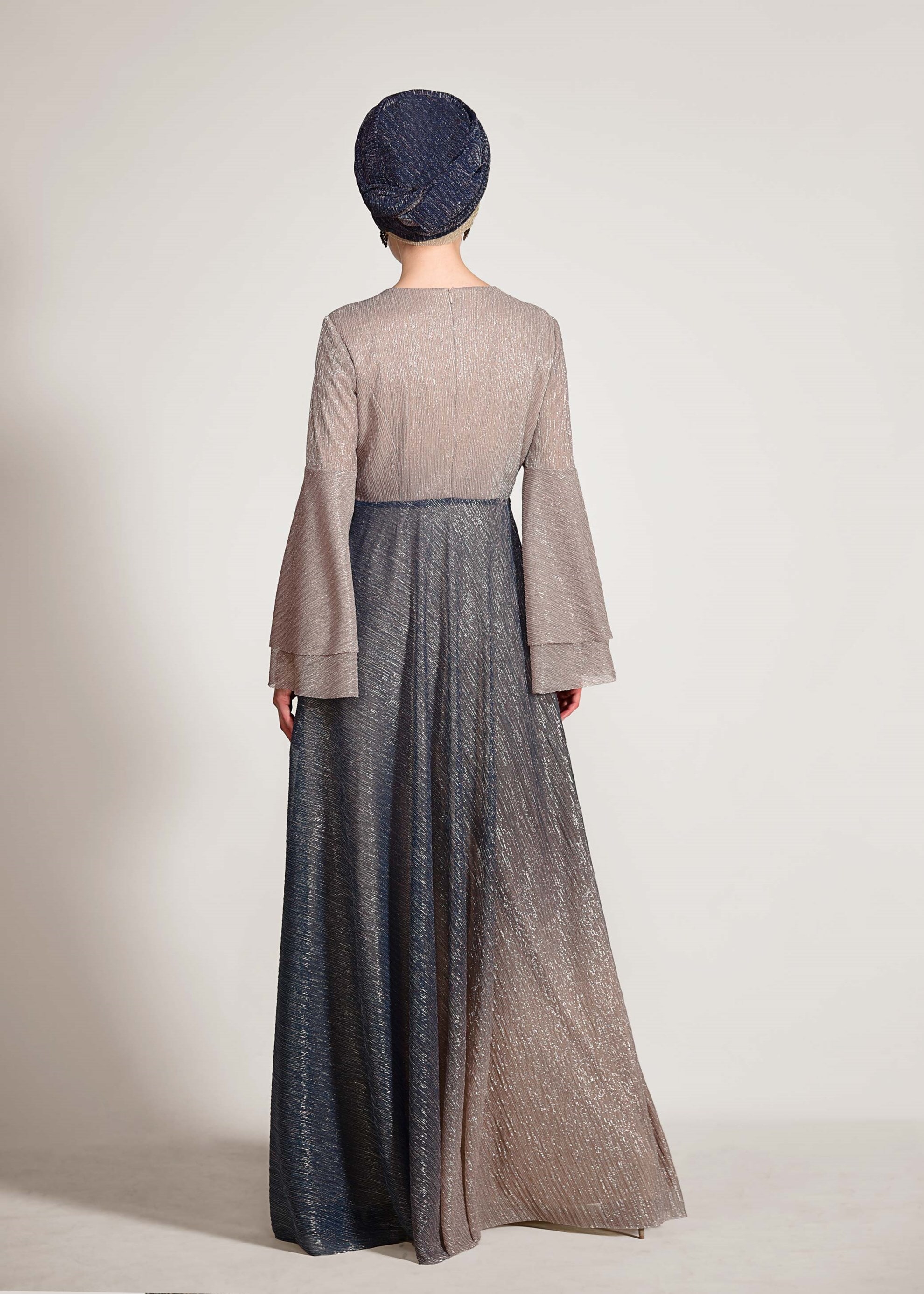 Tesettür giyim GRİ DEGRADE PLİSELİ SİM KUMAŞ ABİYE ELBİSE 5424