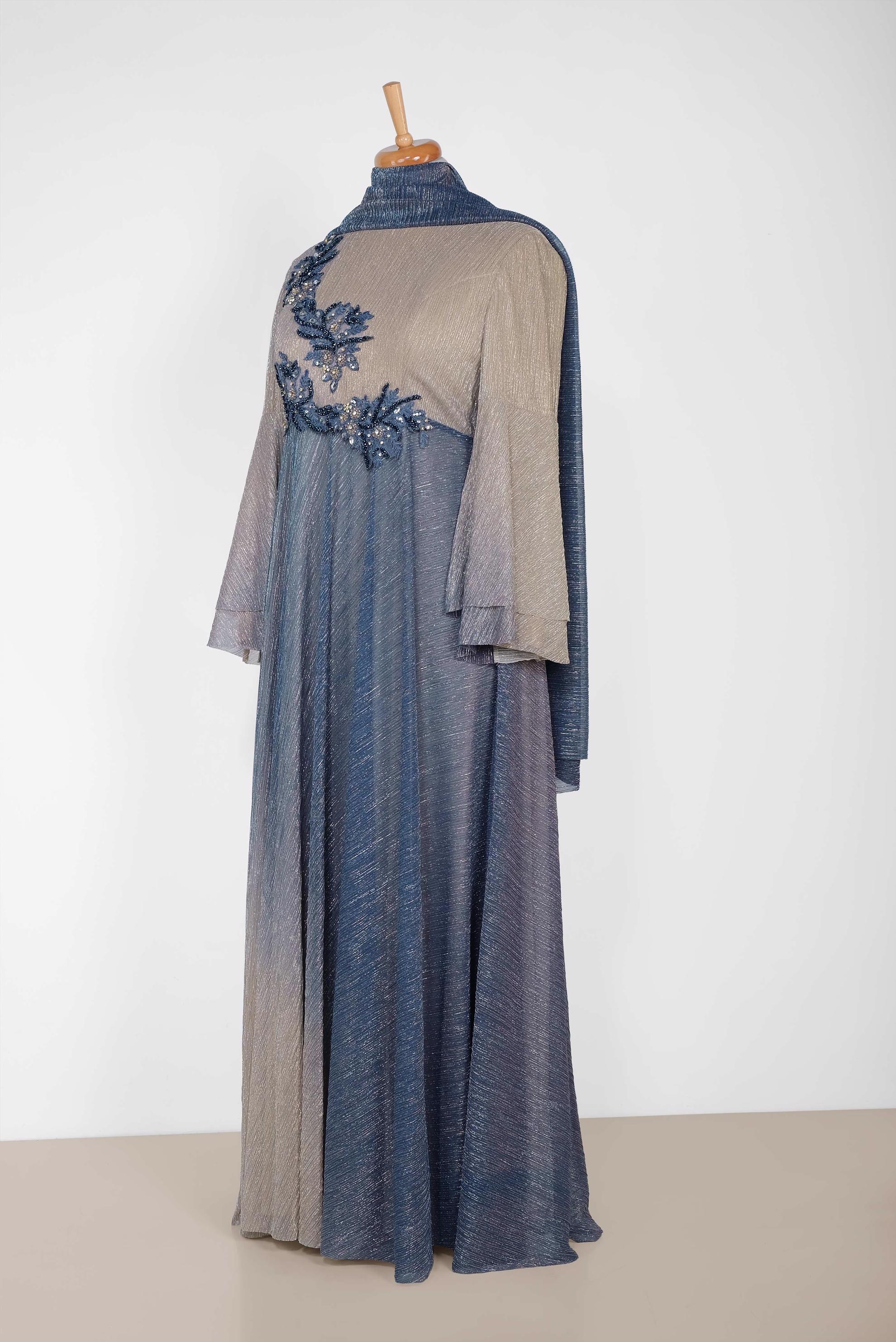 Tesettür giyim GRİ TAŞ DETAYLI DEGRADE ABİYE ELBİSE 5425